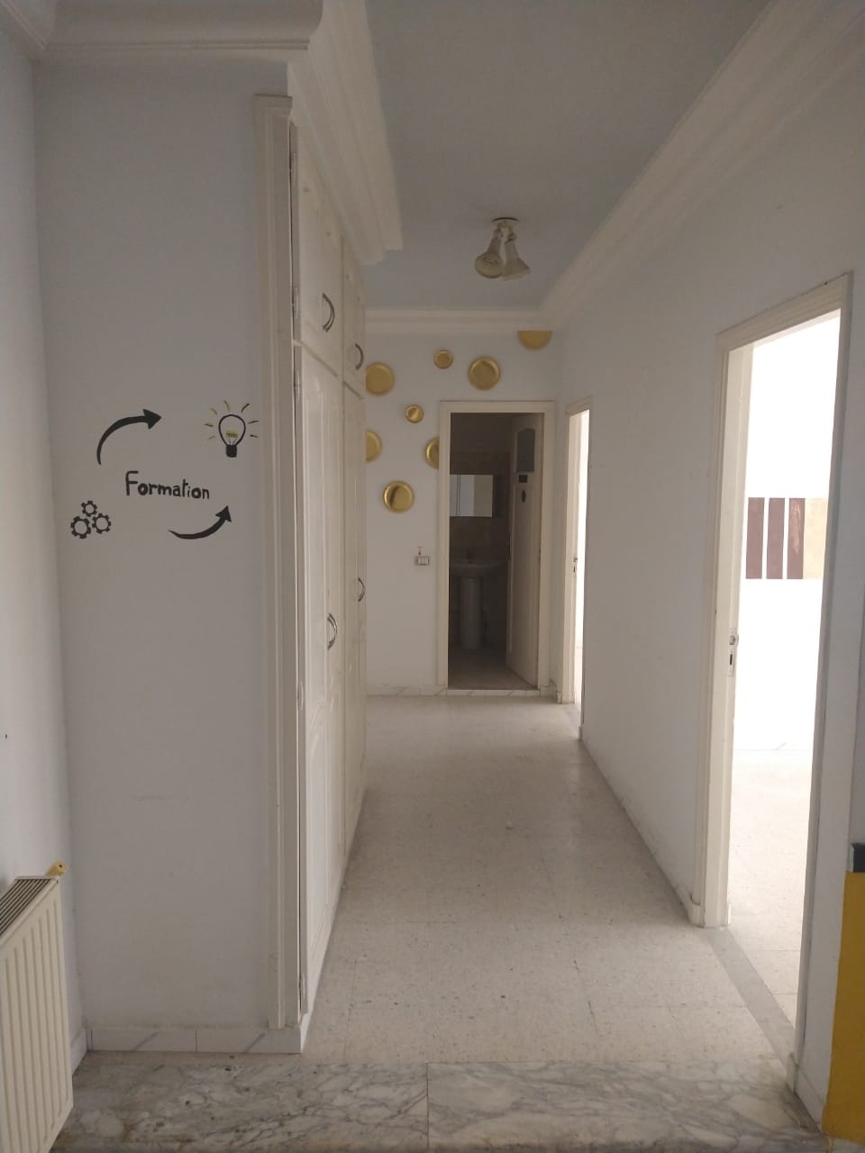 Hammam Lif&nbsp;Hammam Lif&nbsp;Location&nbsp;Autre&nbsp;Bureau professionnel lumineux