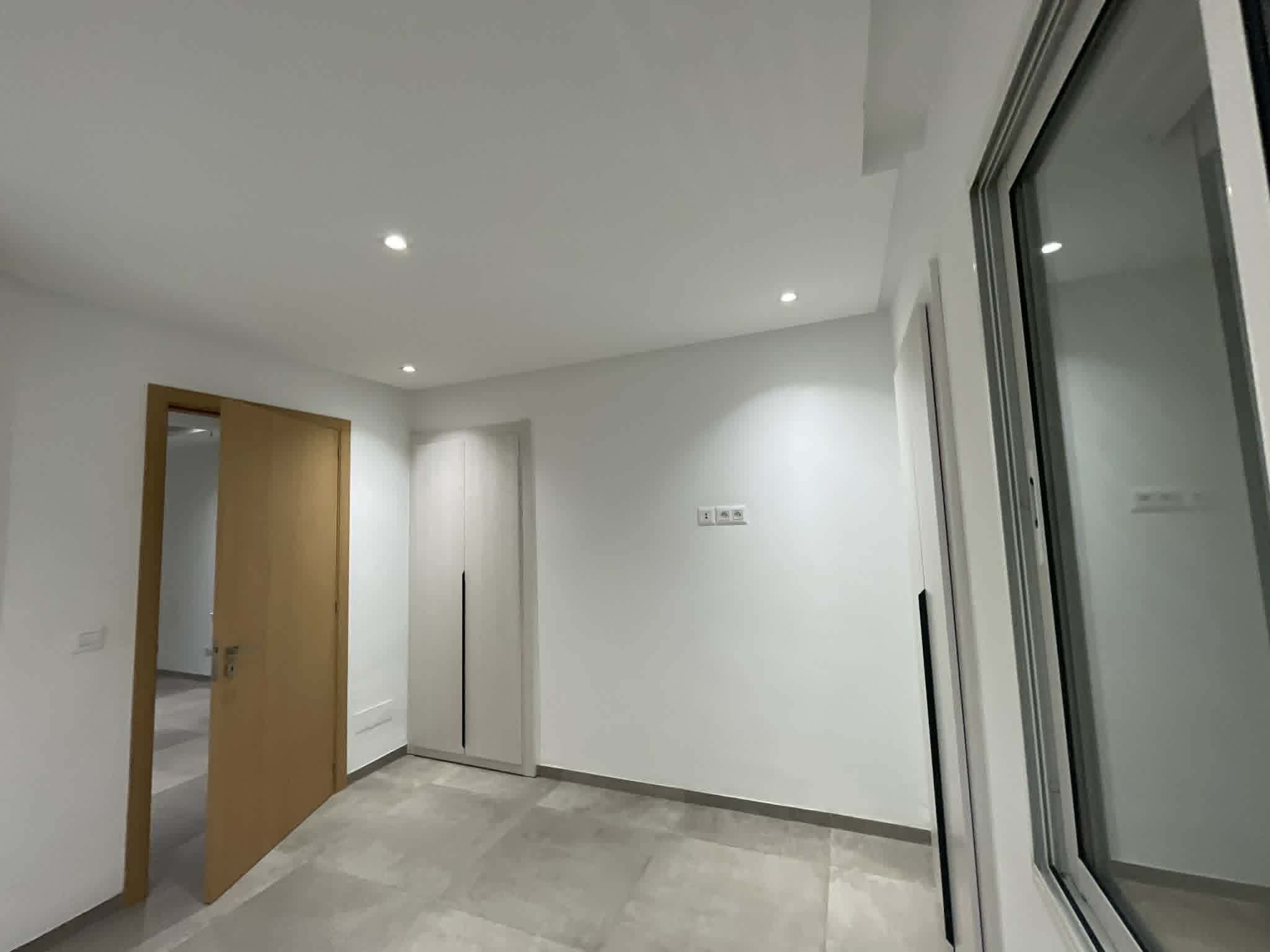 Ariana Ville&nbsp;Cite Ennasr 2&nbsp;Location&nbsp;Appart. 1 pi�ce&nbsp;Appart coquet et neuf  s1