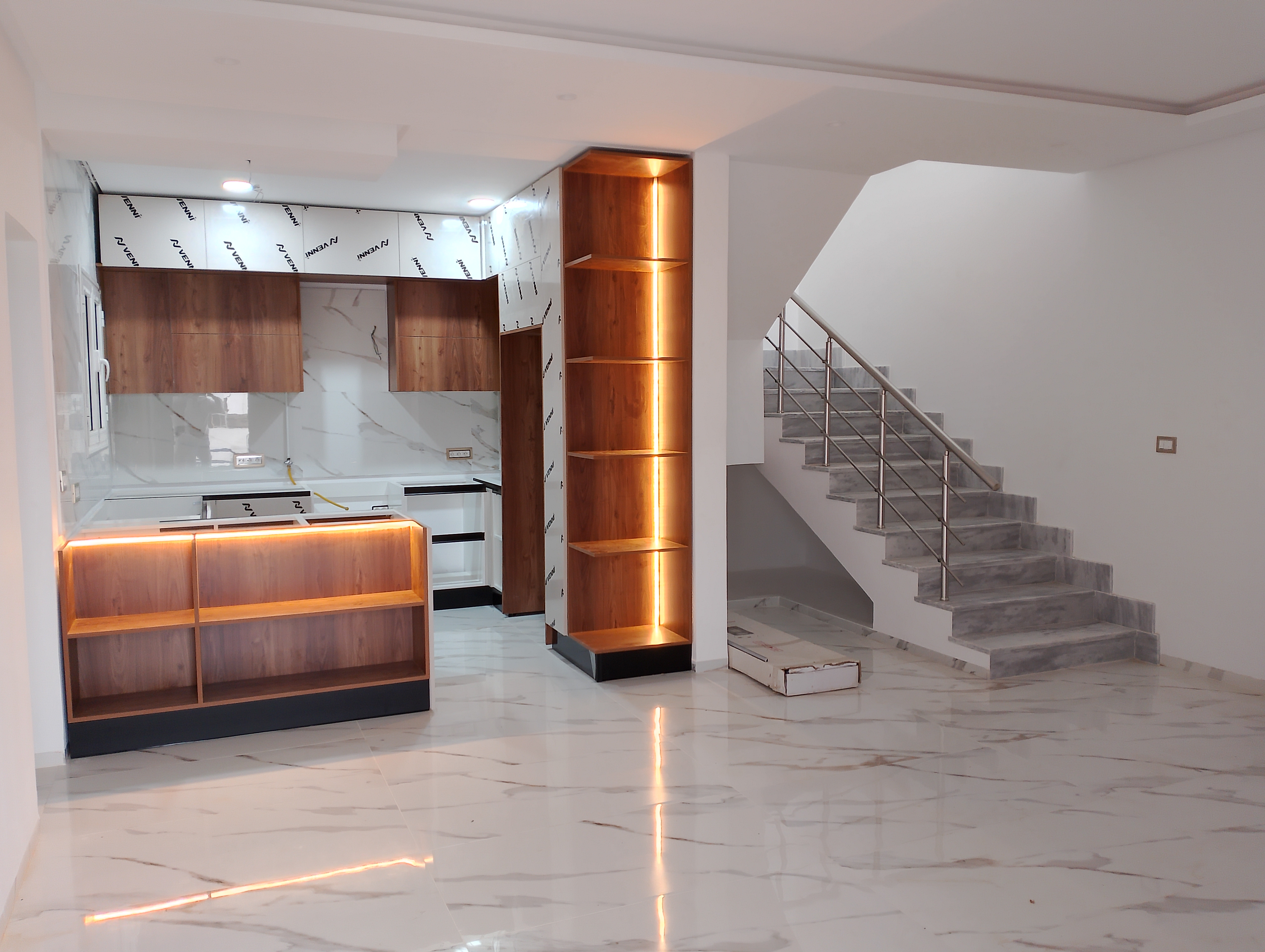 La Marsa&nbsp;Cite El Khalil&nbsp;Location&nbsp;Appart. 3 pi�ces&nbsp;Duplex niveau 2 neuf