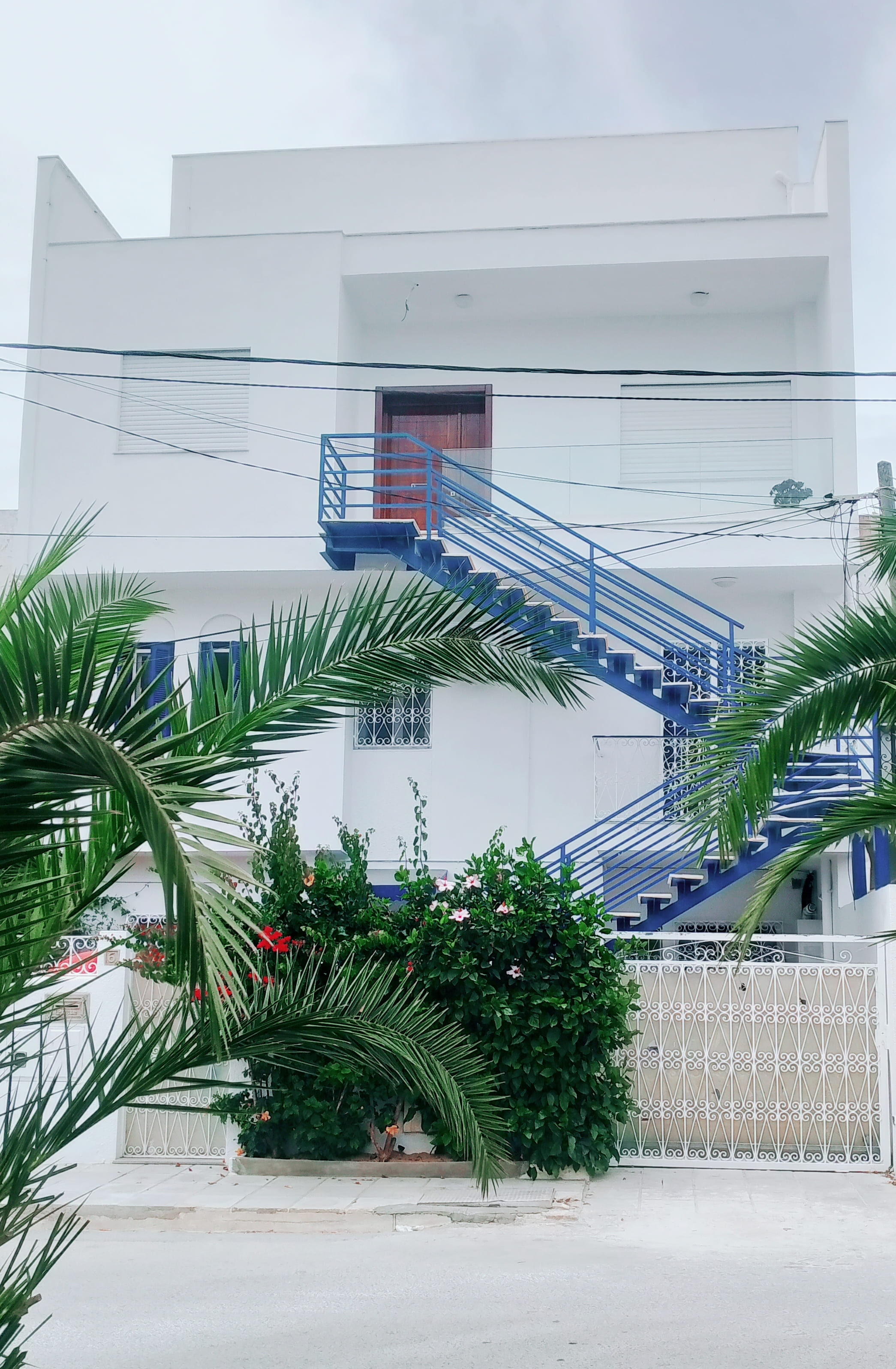 La Marsa&nbsp;Cite El Khalil&nbsp;Location&nbsp;Appart. 3 pi�ces&nbsp;Duplex niveau 2 neuf