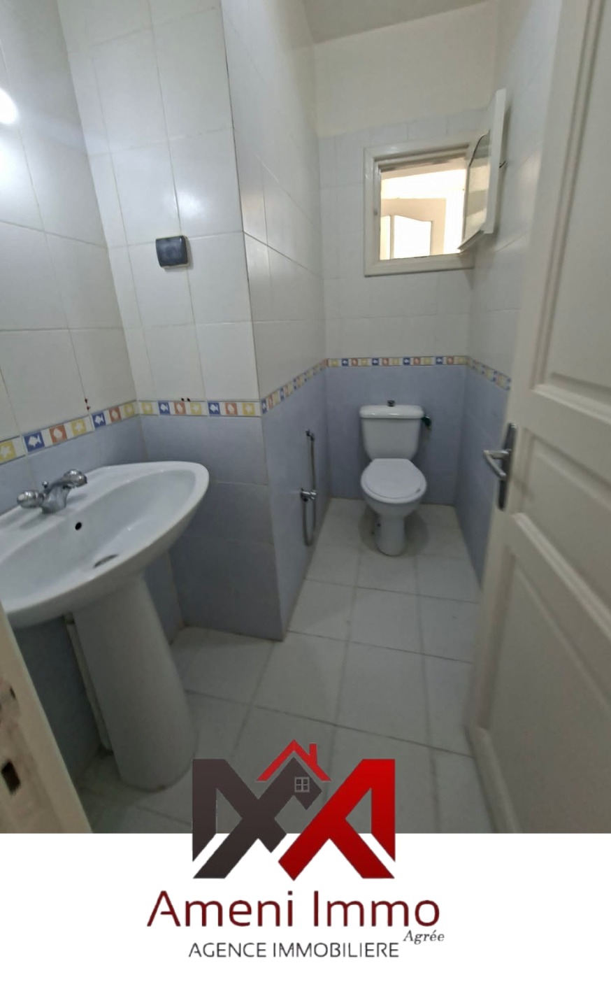 El Mourouj&nbsp;El Mourouj&nbsp;Vente&nbsp;Appart. 4 pi�ces&nbsp;Spacieux appartement tr�s propre � el mourouj 5