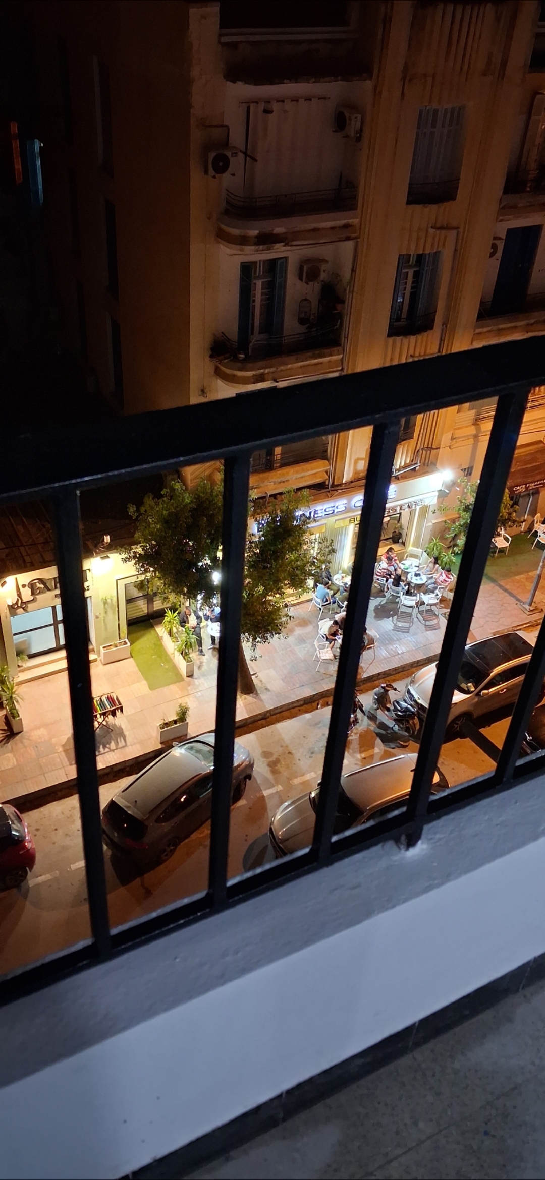 Bab Bhar&nbsp;Hedi Chaker&nbsp;Vente&nbsp;Appart. 2 pi�ces&nbsp;S plus 2 dans immeuble chic