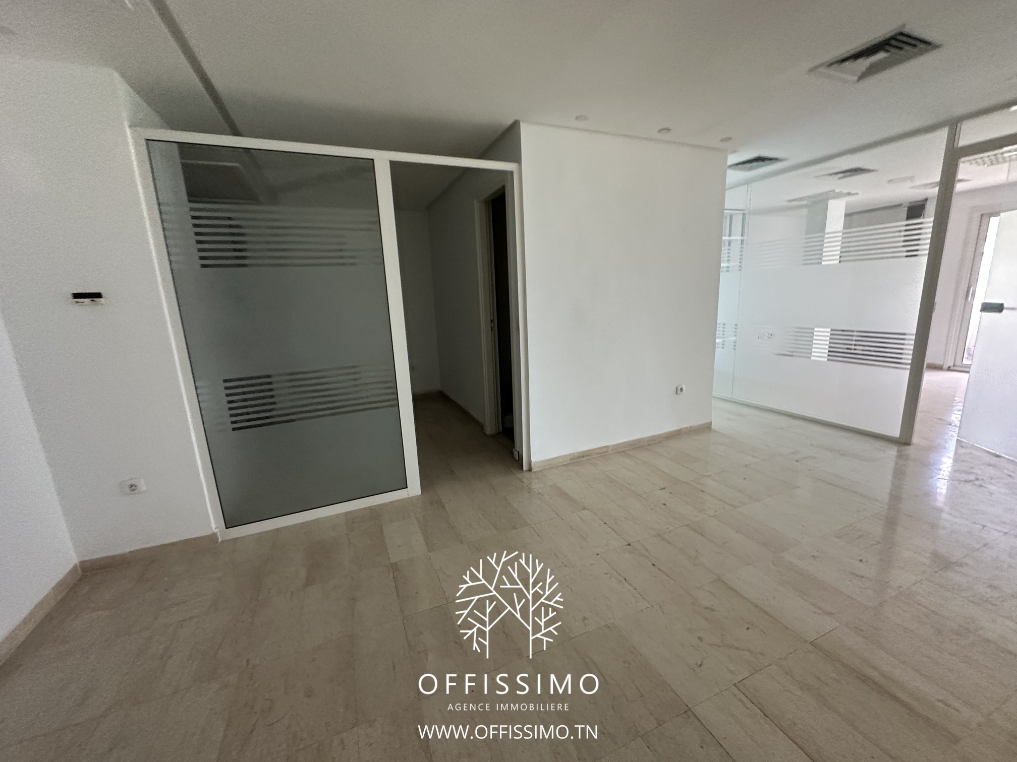Carthage&nbsp;Sidi Bousaid&nbsp;Bureaux & Commerces&nbsp;Bureau&nbsp;Open space bureua ici tqt erhe