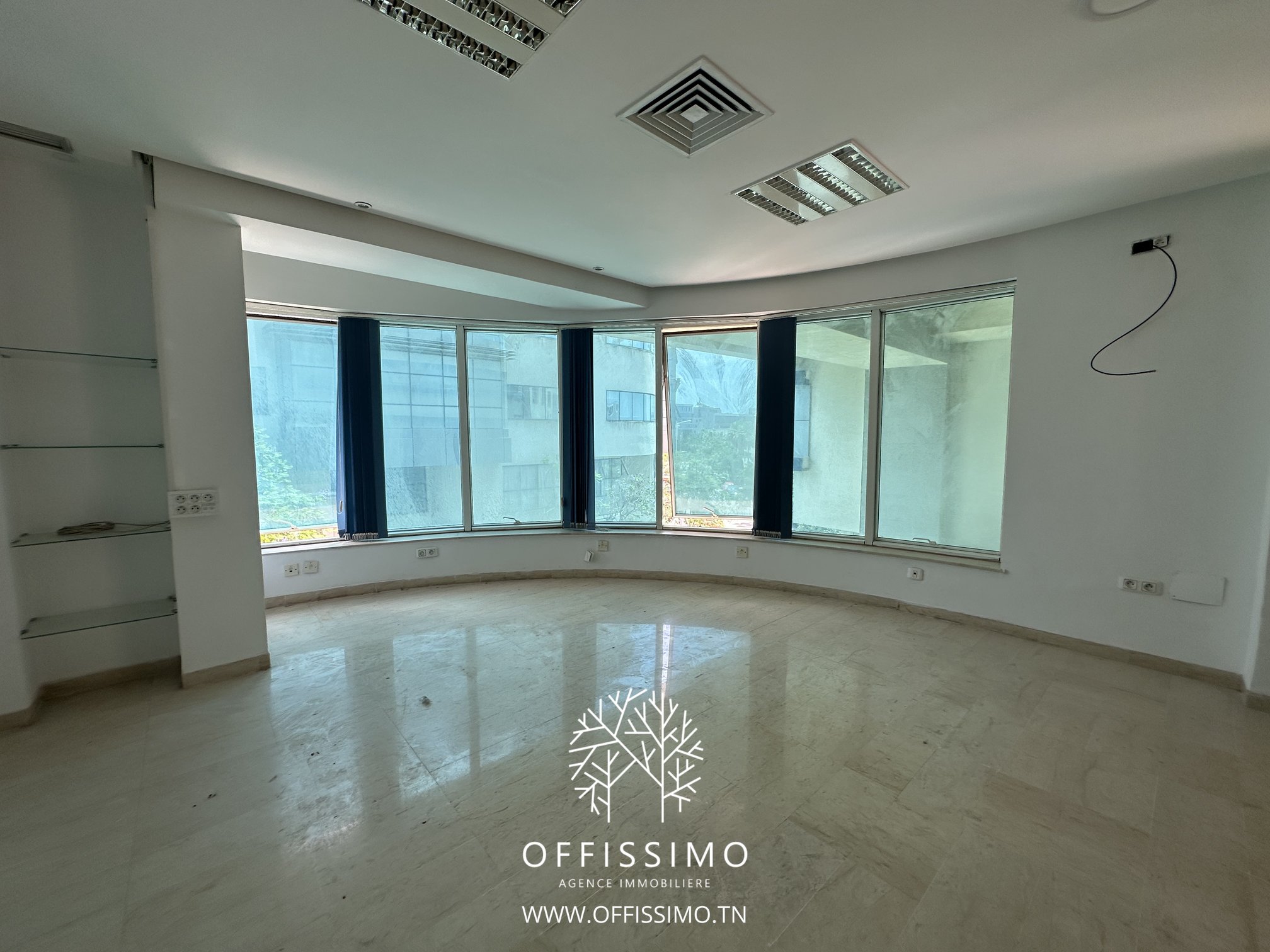 Carthage&nbsp;Sidi Bousaid&nbsp;Bureaux & Commerces&nbsp;Bureau&nbsp;Open space bureua ici tqt erhe
