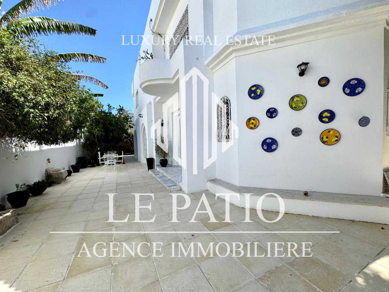La Marsa&nbsp;Sidi Daoud&nbsp;Location&nbsp;Maisons&nbsp;Une grande villa s5 situ�e � sidi daoud la marsa