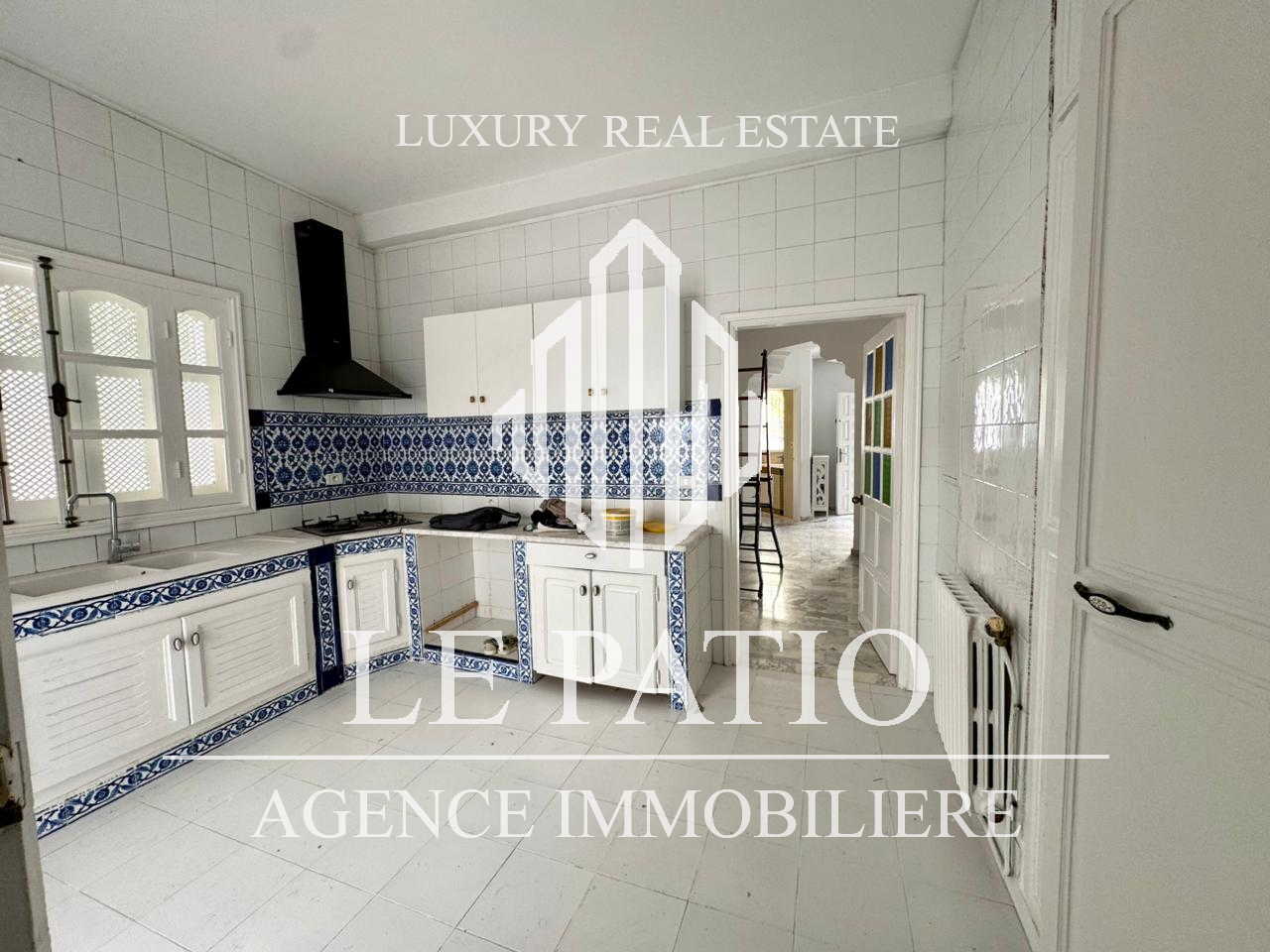 La Marsa&nbsp;Sidi Daoud&nbsp;Location&nbsp;Maisons&nbsp;Une grande villa s5 situ�e � sidi daoud la marsa
