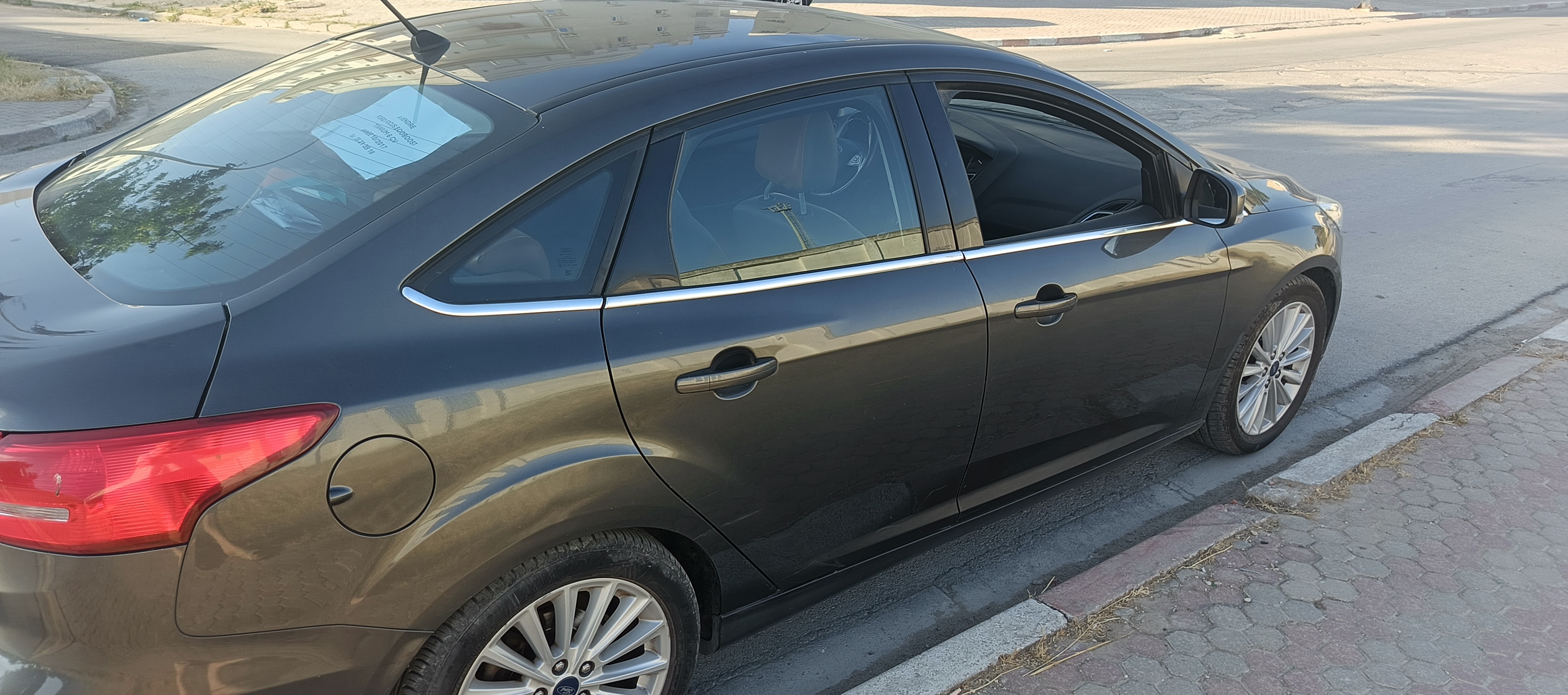 Bizerte Nord&nbsp;Bizerte Bab Mateur&nbsp;Ford&nbsp;Focus&nbsp;Ford focus sedan titanium