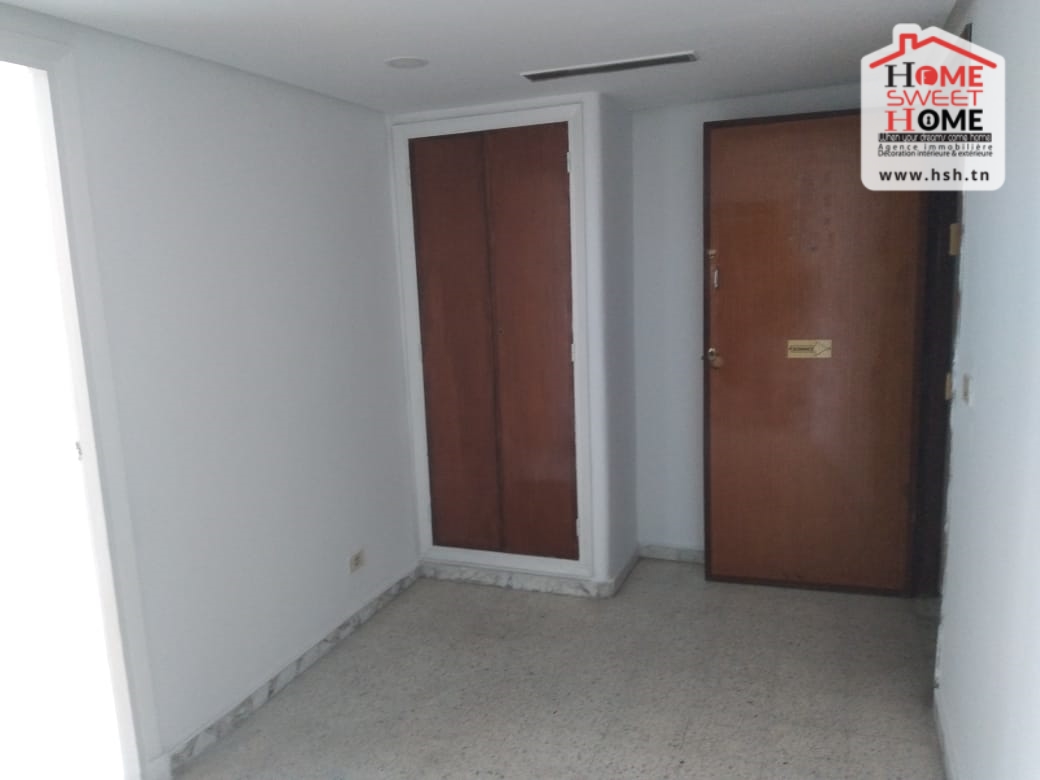 Bab Bhar&nbsp;Bab Bhar&nbsp;Bureaux & Commerces&nbsp;Bureau&nbsp;Bureau h3 londres lafayette