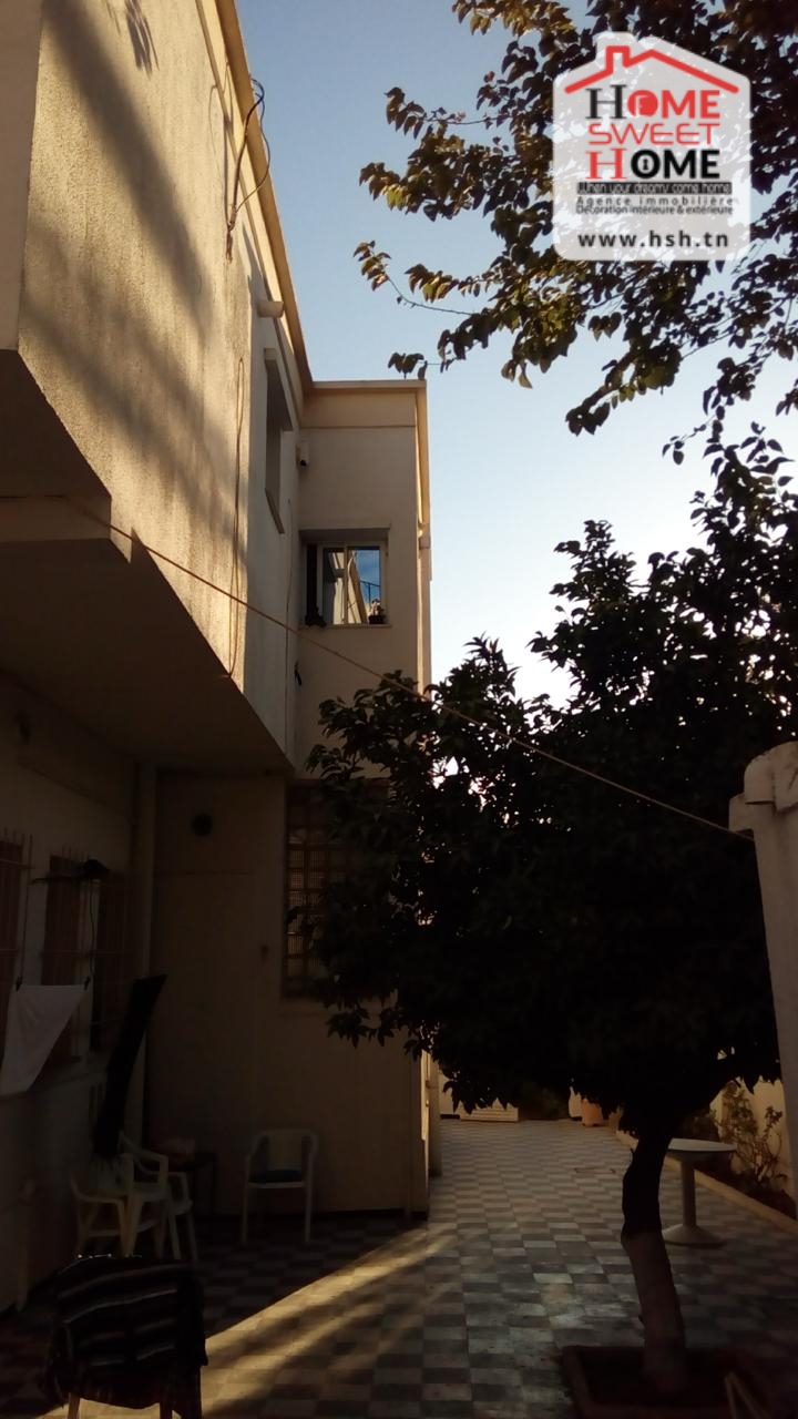 El Ouerdia&nbsp;El Ouerdia&nbsp;Vente&nbsp;Appart. 5 pi�ces+&nbsp;Immeuble emna ouardia 1