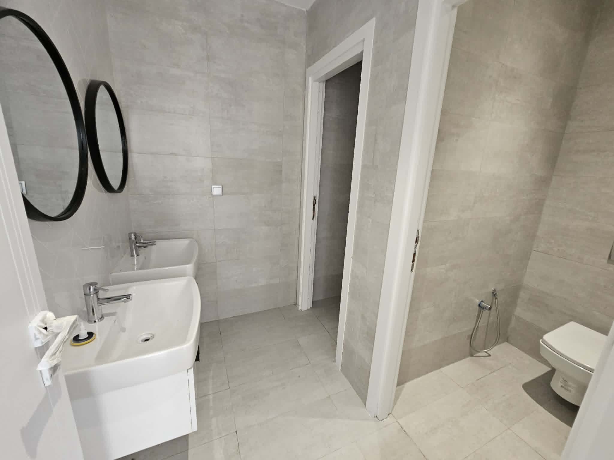 Bab Bhar&nbsp;Bab Bhar&nbsp;Location&nbsp;Appart. 4 pi�ces&nbsp;Exceptionnel open space neuf plein cv