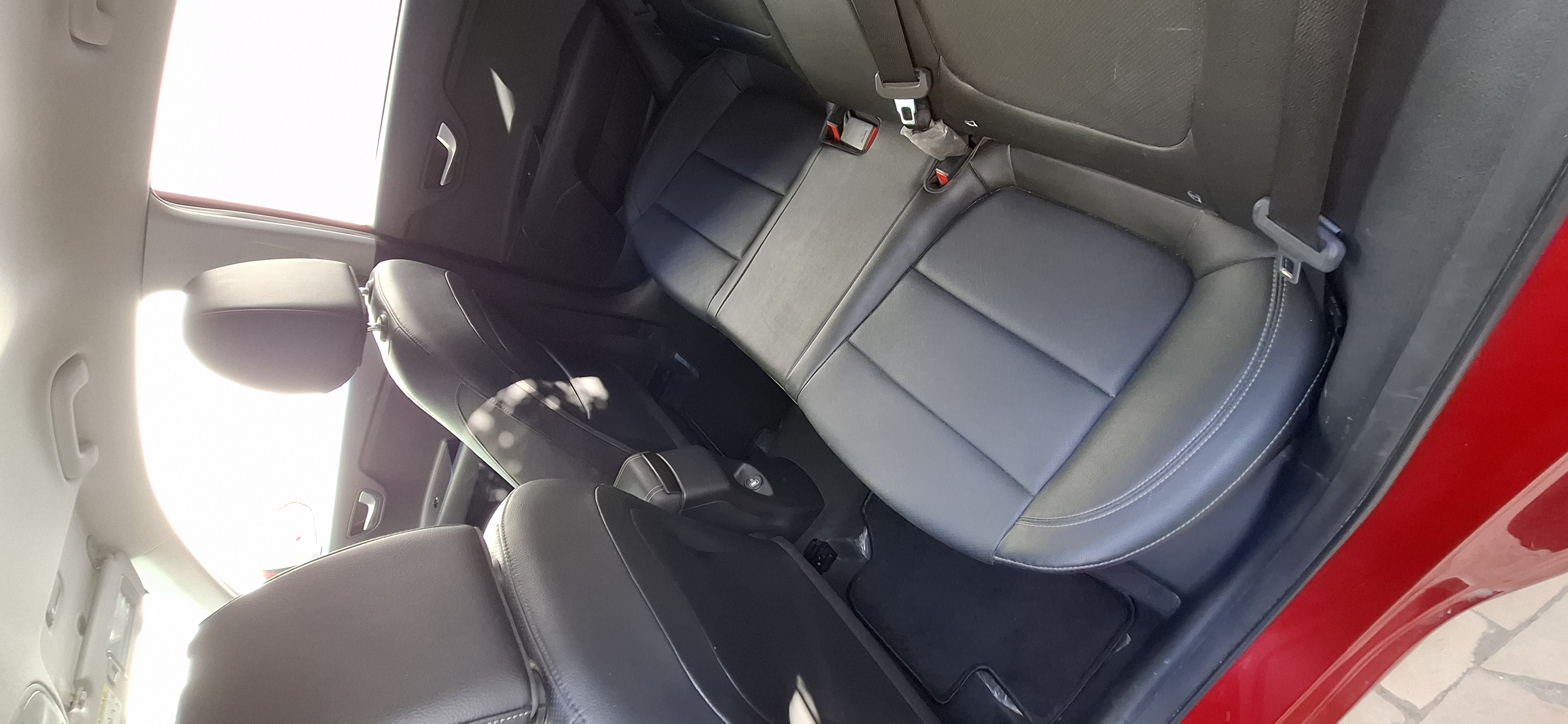 Mnihla&nbsp;Jardins d'el Menzah&nbsp;Kia&nbsp;Rio&nbsp;Kia rio 5p prestige