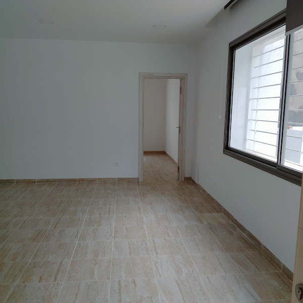 El Kram&nbsp;Le Kram&nbsp;Bureaux & Commerces&nbsp;Bureau&nbsp;Joli bureau s1 au lac 3 kram