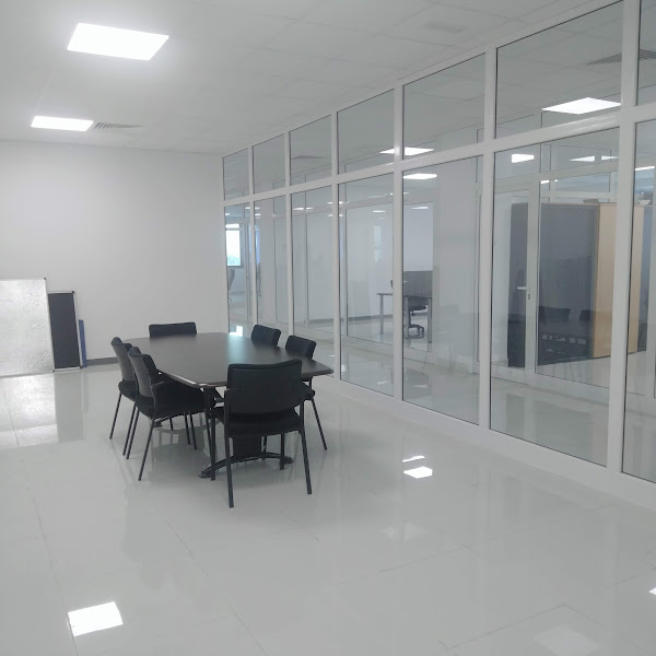 La Soukra&nbsp;Charguia 2&nbsp;Bureaux & Commerces&nbsp;Bureau&nbsp;Super bureau en open space 650 m2 � charguia 2
