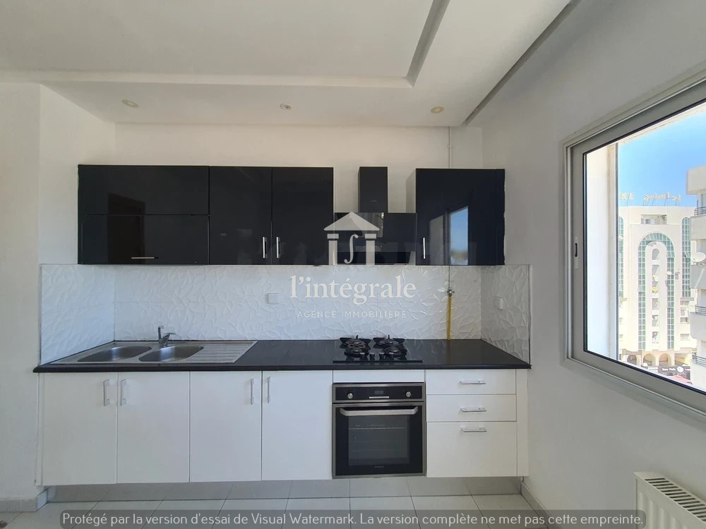 Ariana Ville&nbsp;Cite Ennasr 2&nbsp;Location&nbsp;Appart. 3 pi�ces&nbsp;Superbe appartement s2 avec vue imprenable
