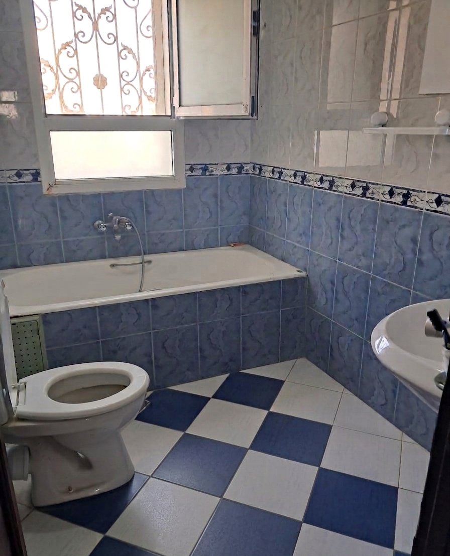 Raoued&nbsp;Ariana Essoughra&nbsp;Location&nbsp;Appart. 3 pi�ces&nbsp;Appartement 3 pieces pour etudiantes