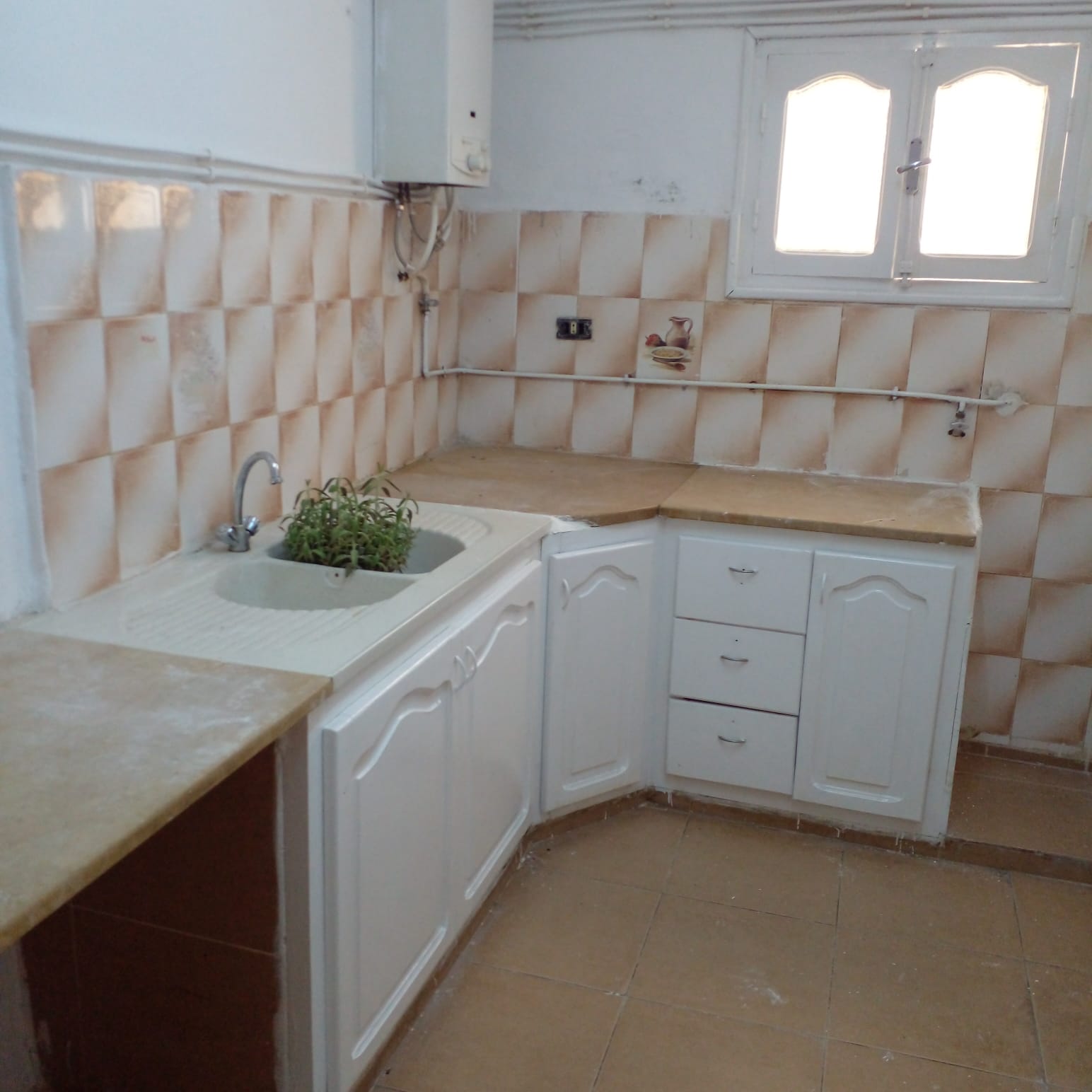 El Omrane Superieur&nbsp;El Omrane Superieur&nbsp;Location&nbsp;Appart. 3 pi�ces&nbsp;Appartement 3 chambres rdc