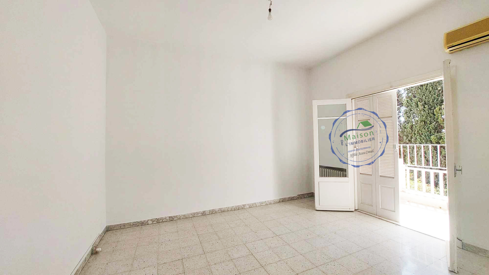 El Menzah&nbsp;Mutuelle Ville&nbsp;Location&nbsp;Autre&nbsp;Villa s5 avec jardin � mutuelleville