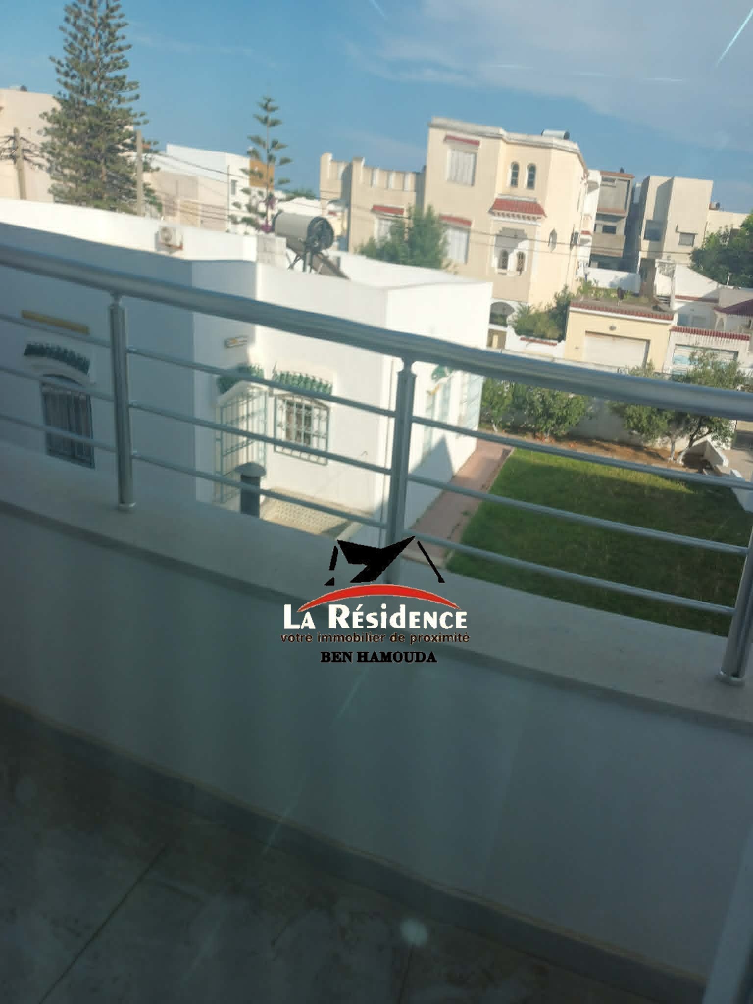 Bizerte Nord&nbsp;Bizerte&nbsp;Location&nbsp;Appart. 4 pi�ces&nbsp;Un superbe appartement � corniche bizerte