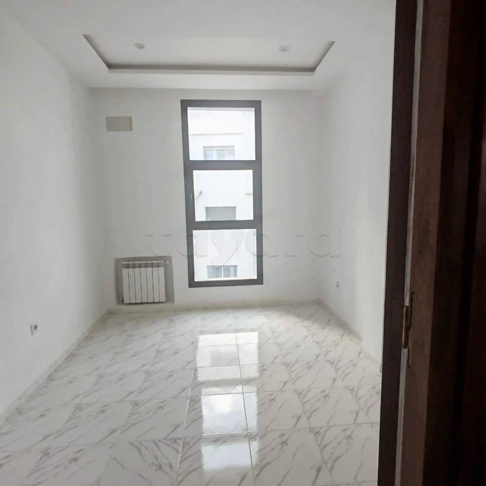 La Marsa&nbsp;Cite Du Stade&nbsp;Location&nbsp;Appart. 4 pi�ces&nbsp;Un magnifique �tage de villa s3 � marsa tabak