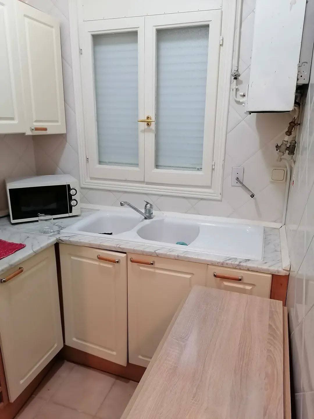 Mnihla&nbsp;Cite Ennasr&nbsp;Location&nbsp;Appart. 1 pi�ce&nbsp;Un magnifique studio s1 meubl� � ennasr2