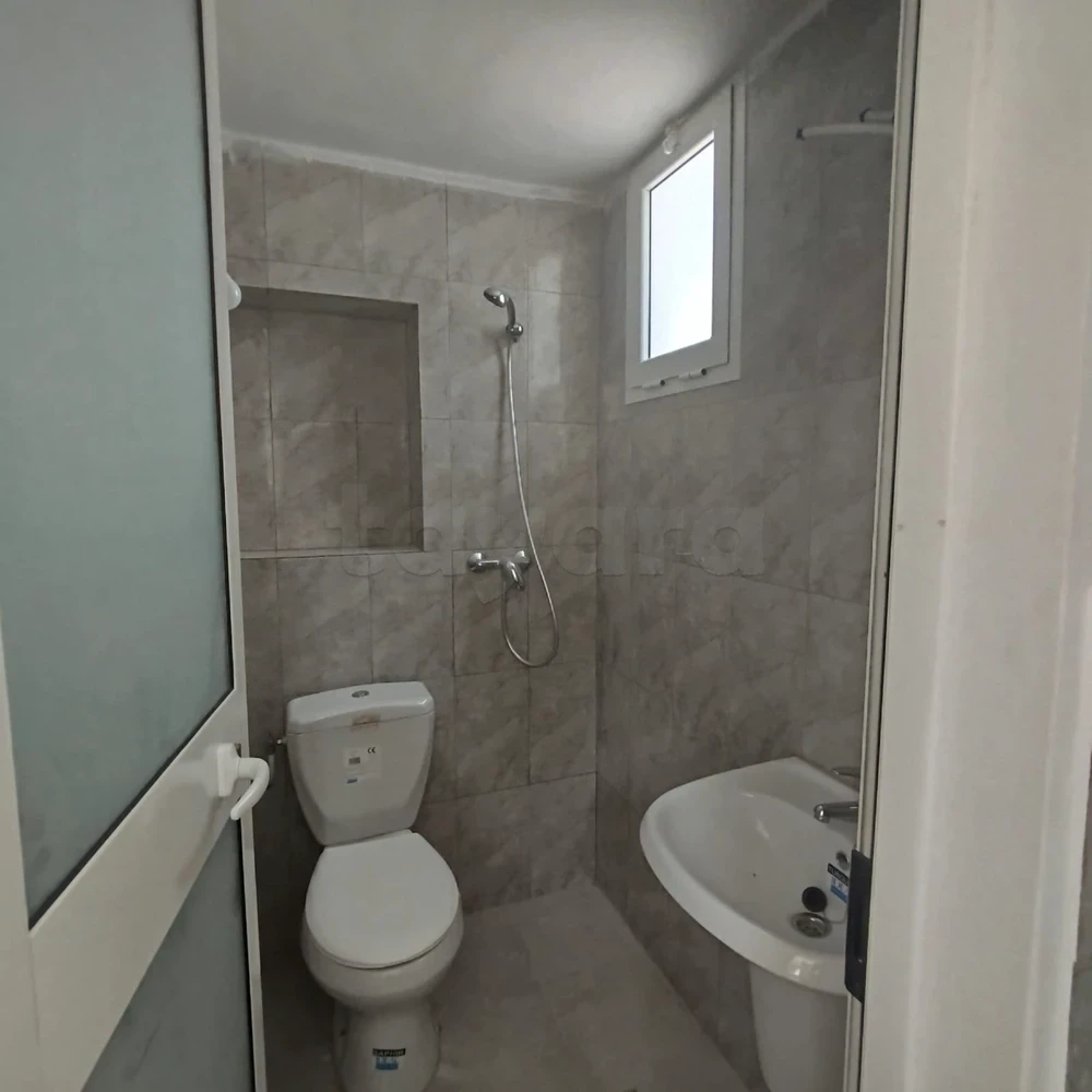 El Menzah&nbsp;El Manar 2&nbsp;Location&nbsp;Appart. 1 pi�ce&nbsp;Un studio s0 meubl� � manar2