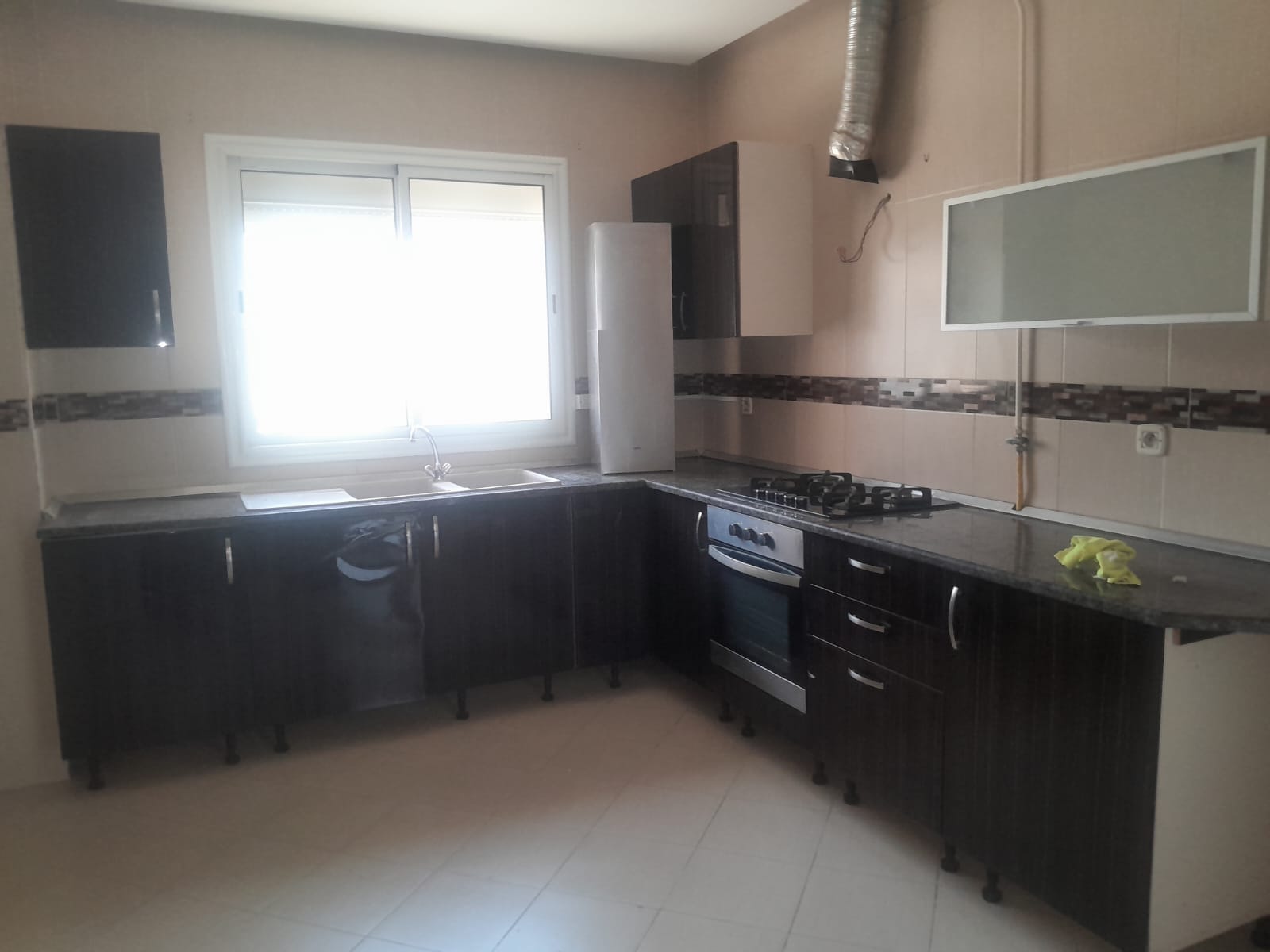 Ain Zaghouan&nbsp;Jardins de Carthage&nbsp;Location&nbsp;Appart. 4 pi�ces&nbsp;Un ravissant duplex hs au jardins de carthage