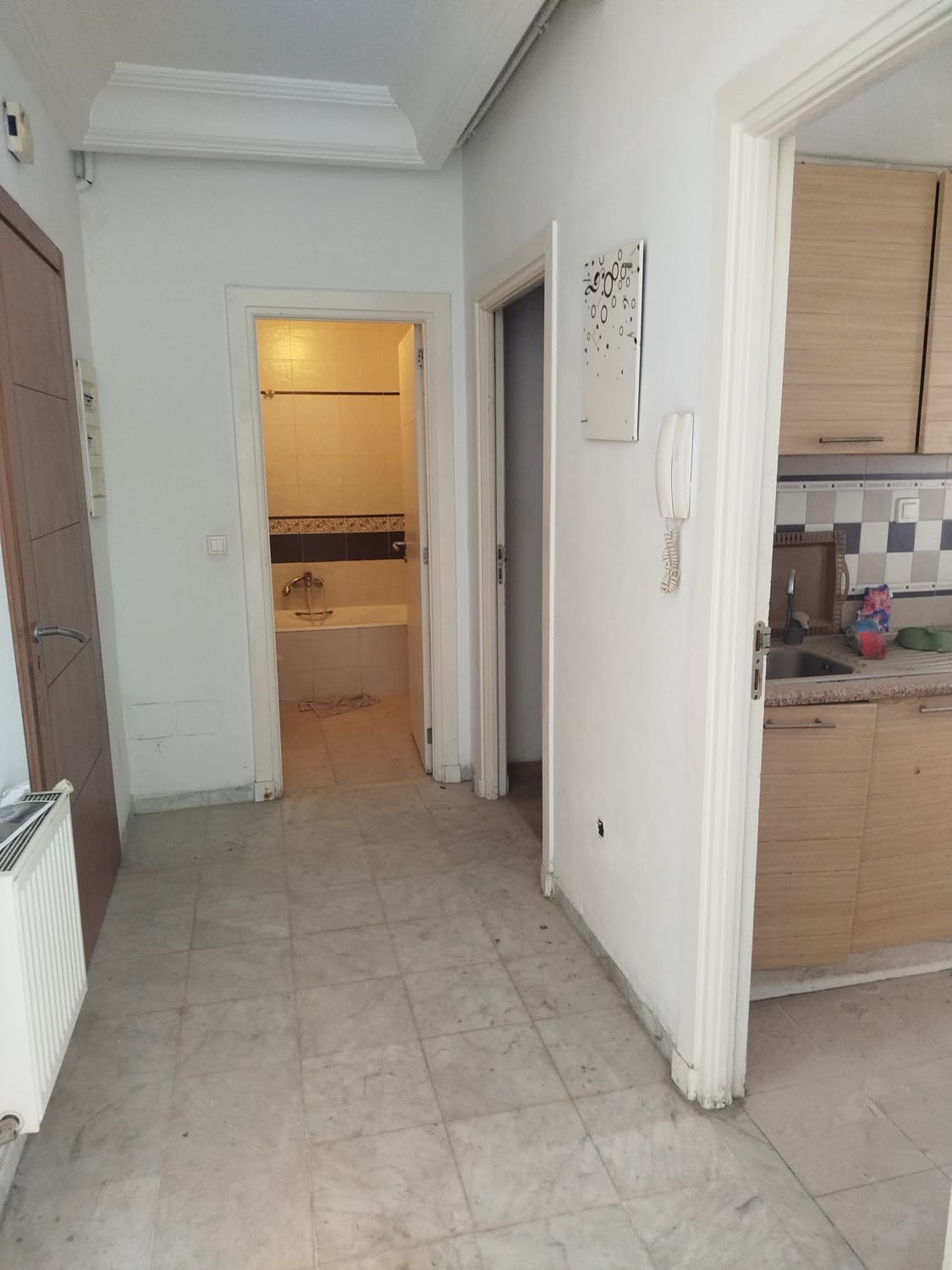 Mnihla&nbsp;Cite Ennasr&nbsp;Vente&nbsp;Appart. 2 pi�ces&nbsp;Un mignon studio s1 � ennasr2