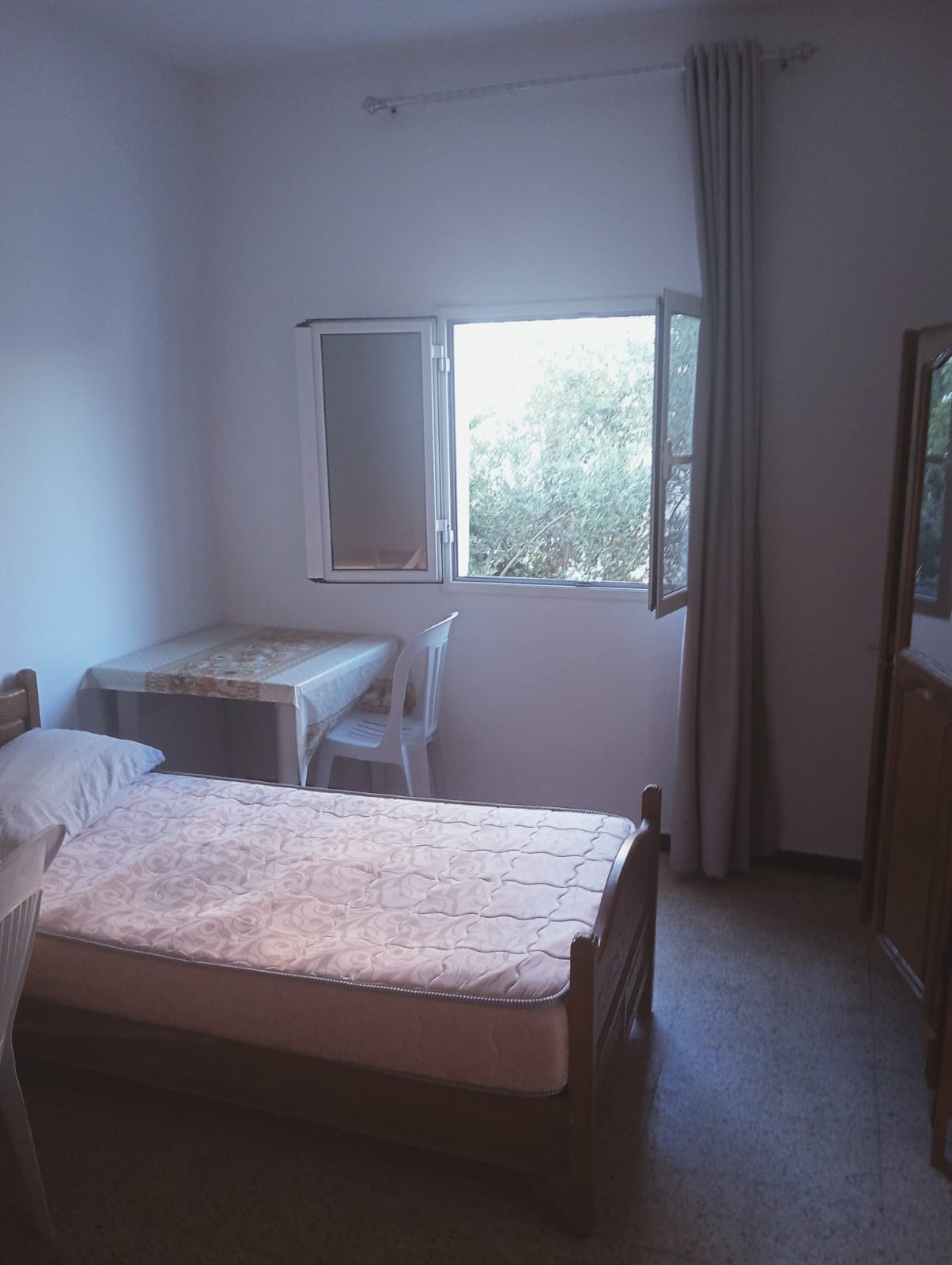 El Omrane Superieur&nbsp;Cite Ibn Khaldoun I&nbsp;Location&nbsp;Appart. 2 pi�ces&nbsp;Studio richement meublee