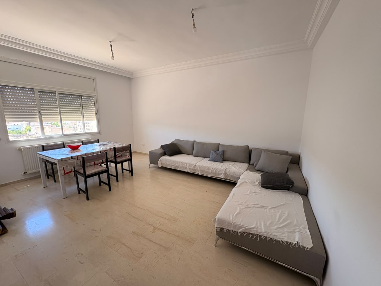 Raoued&nbsp;Cite El Ghazala 1&nbsp;Location&nbsp;Appart. 3 pi�ces&nbsp;Tres bel appt  salon et 2chambres res emna