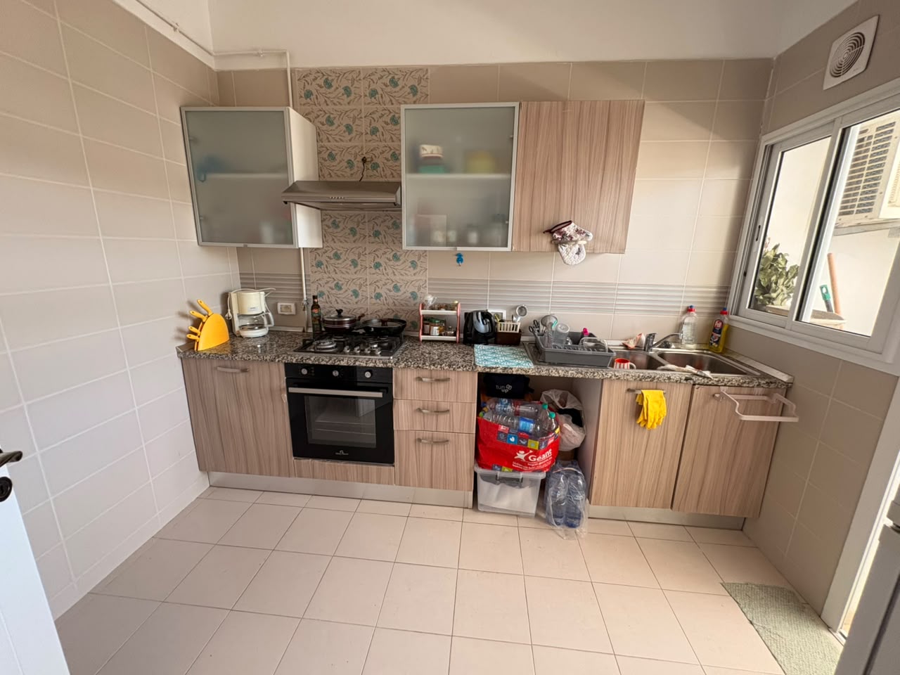 Raoued&nbsp;Cite El Ghazala 1&nbsp;Location&nbsp;Appart. 3 pi�ces&nbsp;Tres bel appt  salon et 2chambres res emna