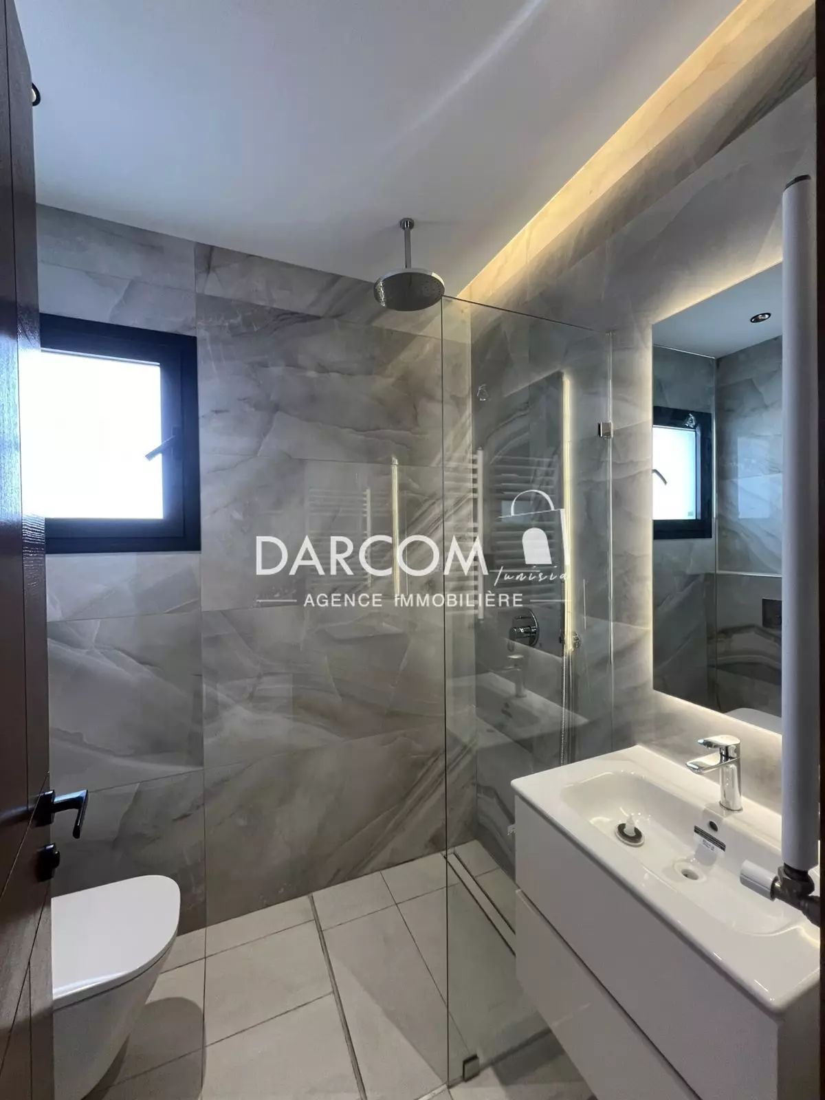 La Soukra&nbsp;La Soukra&nbsp;Location&nbsp;Appart. 2 pi�ces&nbsp;S1 neuf avec terrasse