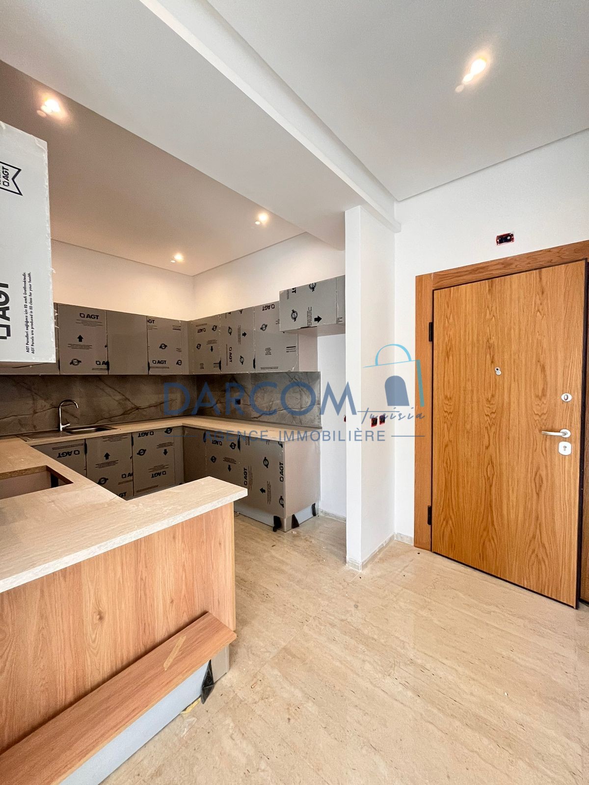 La Soukra&nbsp;Chotrana 1&nbsp;Location&nbsp;Appart. 2 pi�ces&nbsp;S1 vide � chotrana 1