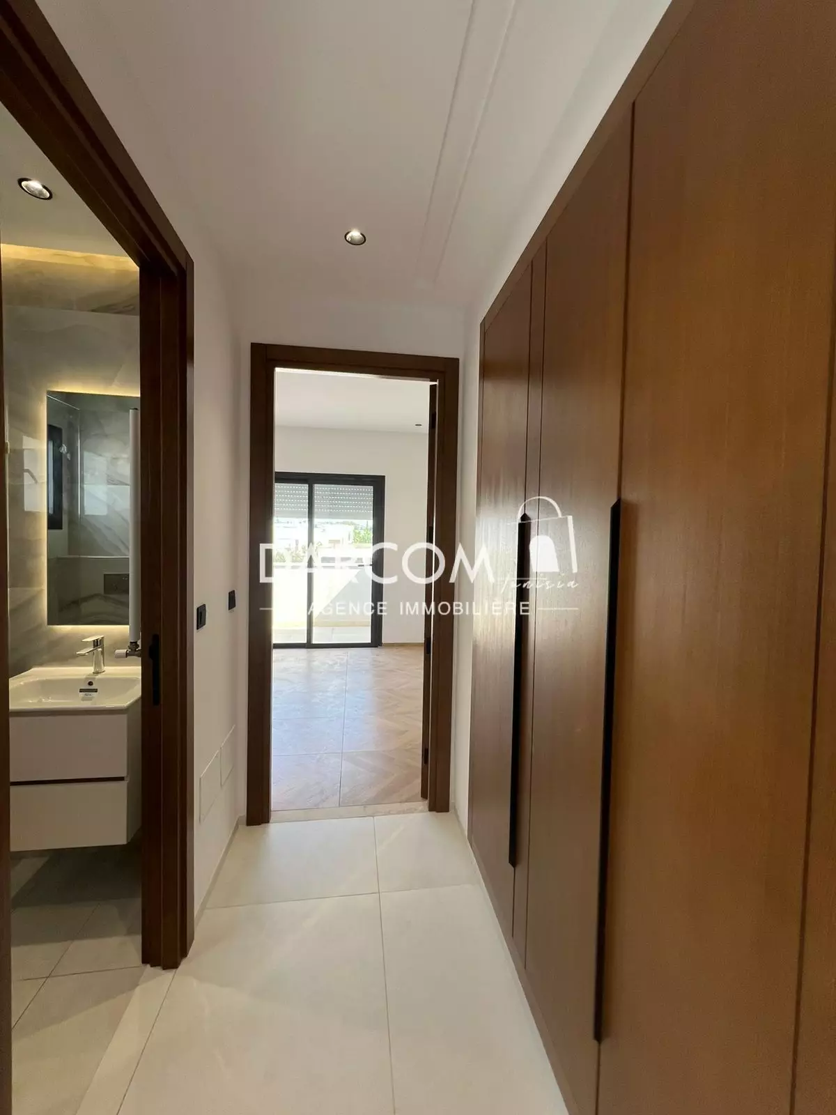 La Soukra&nbsp;La Soukra&nbsp;Location&nbsp;Appart. 2 pi�ces&nbsp;S1 avec terrasse la soukra
