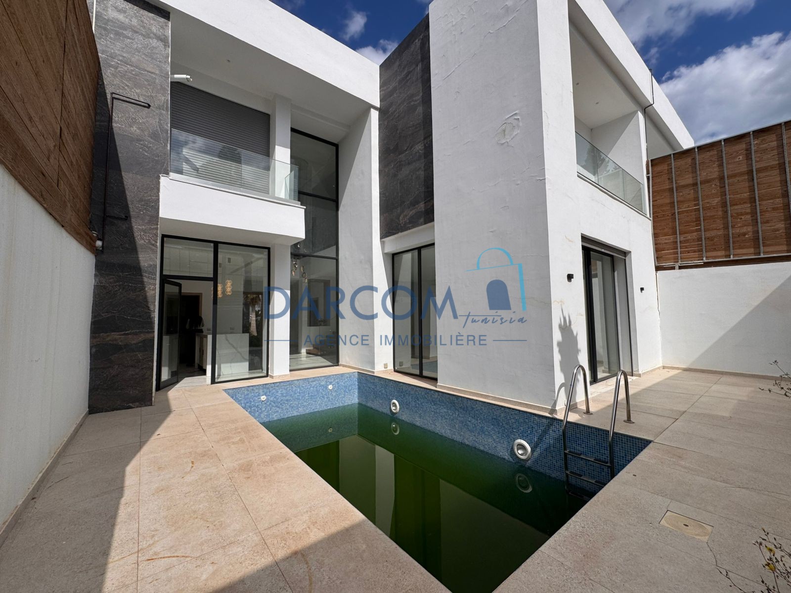 La Soukra&nbsp;La Soukra&nbsp;Vente&nbsp;Maisons&nbsp;Villa jumel�e la soukra