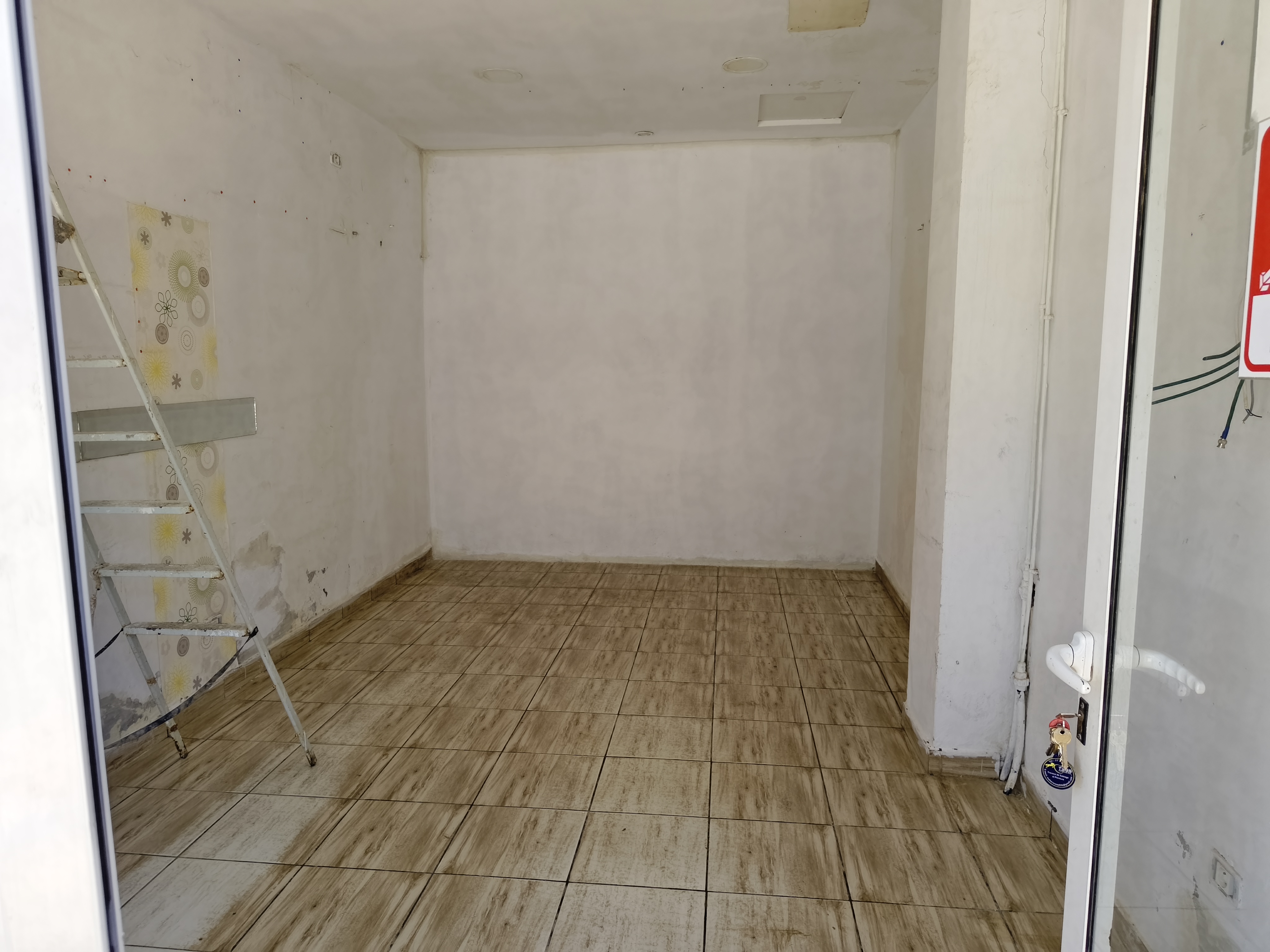 Sfax Ville&nbsp;Sfax&nbsp;Vente&nbsp;Surfaces&nbsp;Un local route el ain