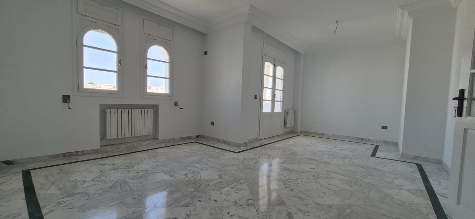 Ariana Ville&nbsp;Cite Ennasr 2&nbsp;Location&nbsp;Appart. 3 pi�ces&nbsp;Un appart s 2 nasr 1