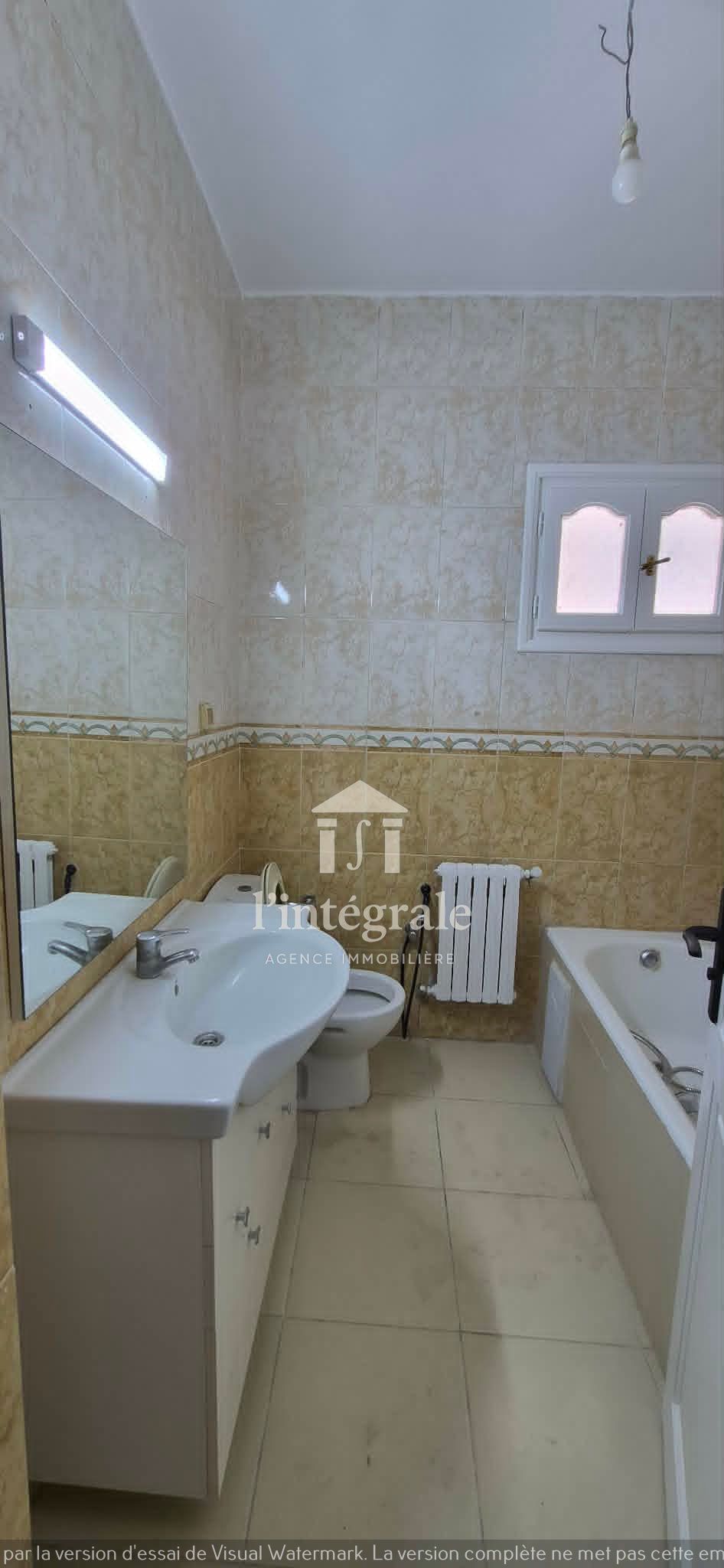 Ariana Ville&nbsp;Cite Ennasr 2&nbsp;Location&nbsp;Appart. 3 pi�ces&nbsp;Appartement s2 r�nov�