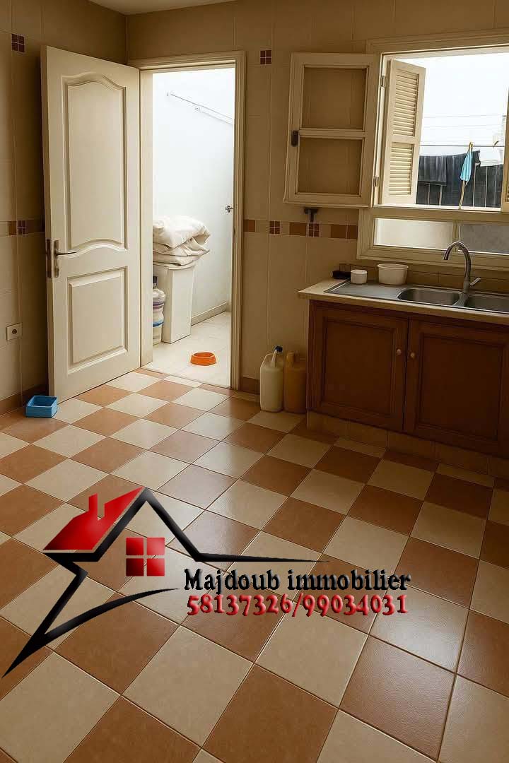 Sousse Riadh&nbsp;Zaouiet Sousse&nbsp;Vente&nbsp;Appart. 3 pi�ces&nbsp;Etqge villa fait le coin