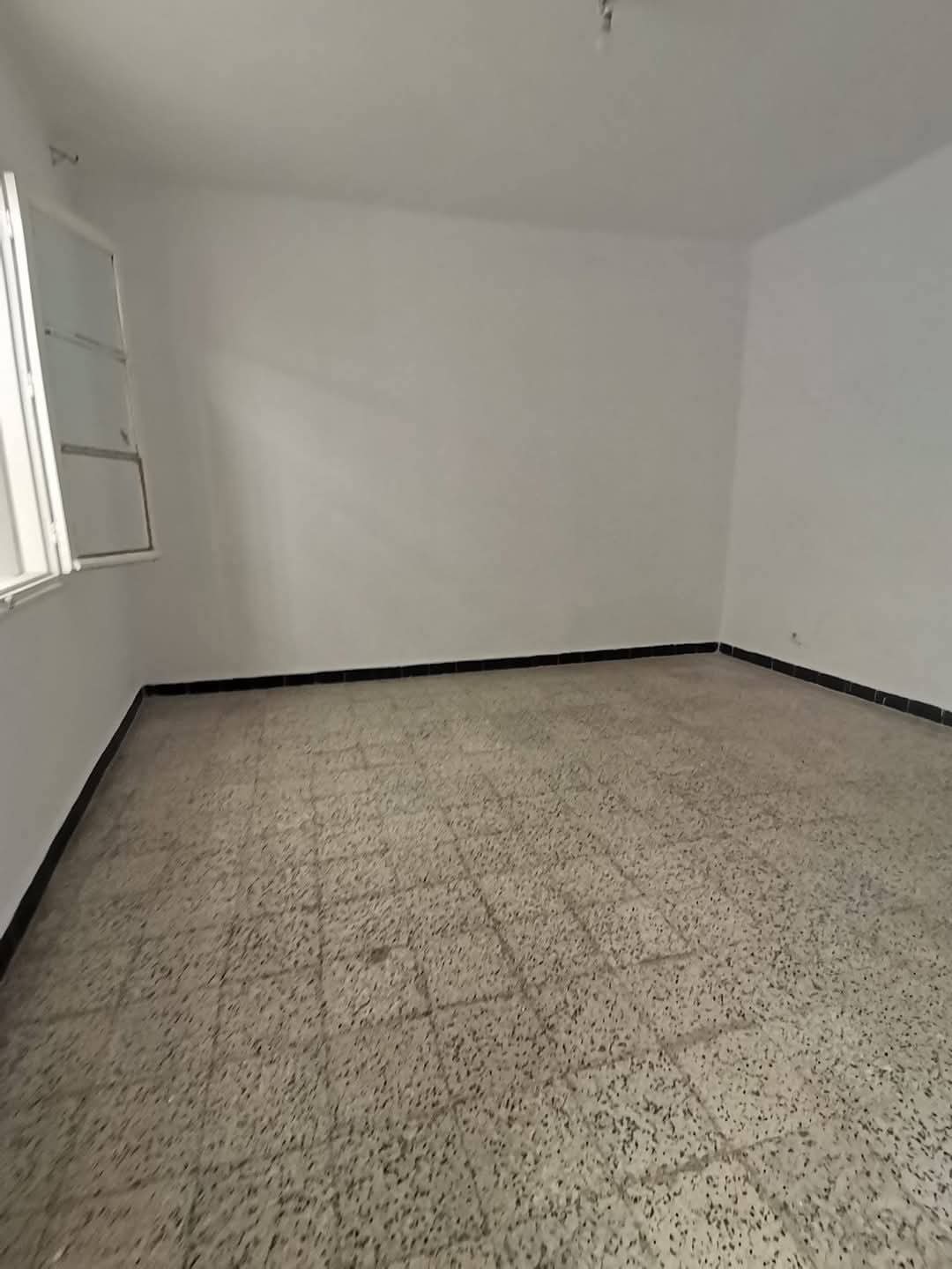 Hammam Lif&nbsp;Cite 7 Novembre&nbsp;Location&nbsp;Maisons&nbsp;Maison s2   520dt a cit� ezozha hammamlif