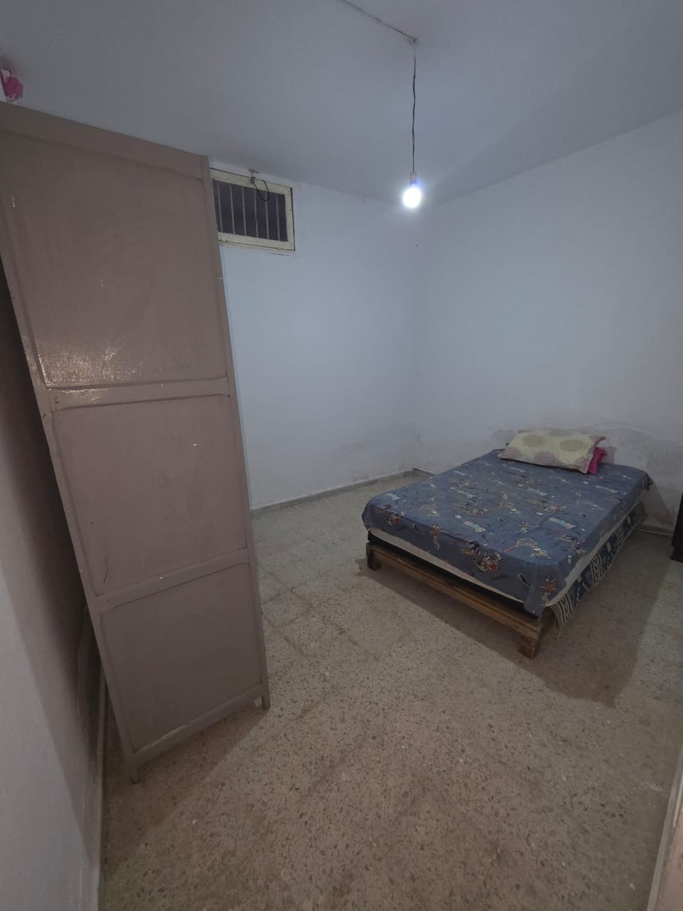 Hammam Lif&nbsp;Hammam Lif&nbsp;Location&nbsp;Maisons&nbsp;Studio s1 entr�e ind�pendante