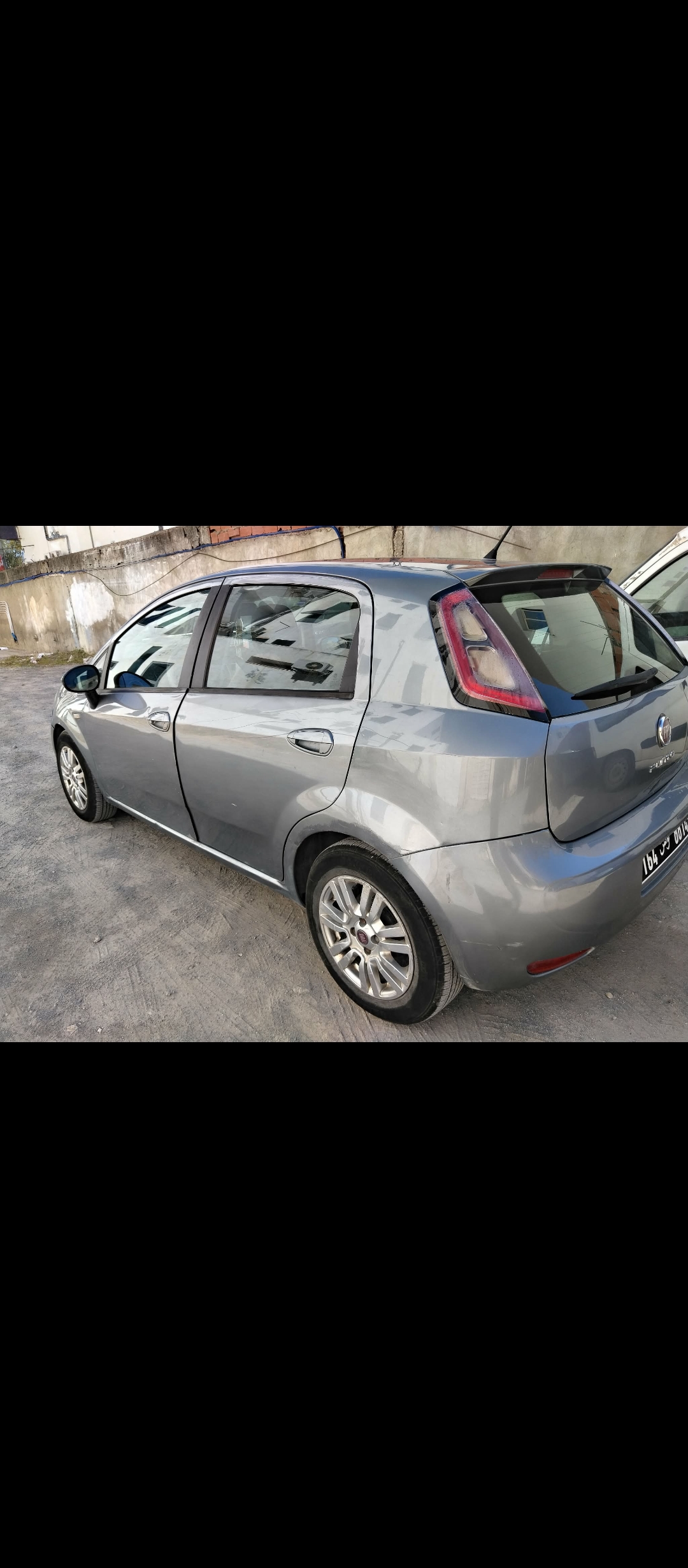 Rades&nbsp;Rades Meliane&nbsp;Fiat&nbsp;Grande Punto&nbsp;Voiture zero d�pense