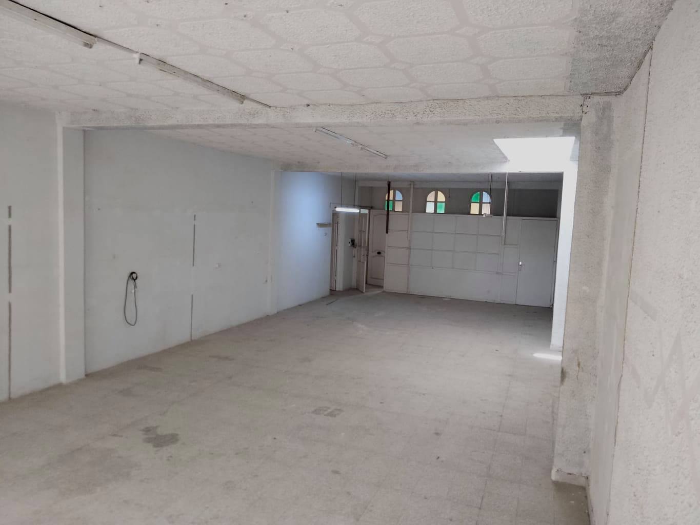 Sfax Ville&nbsp;Caid Mhamed&nbsp;Vente&nbsp;Autre&nbsp;D�p�t a gremda sfax