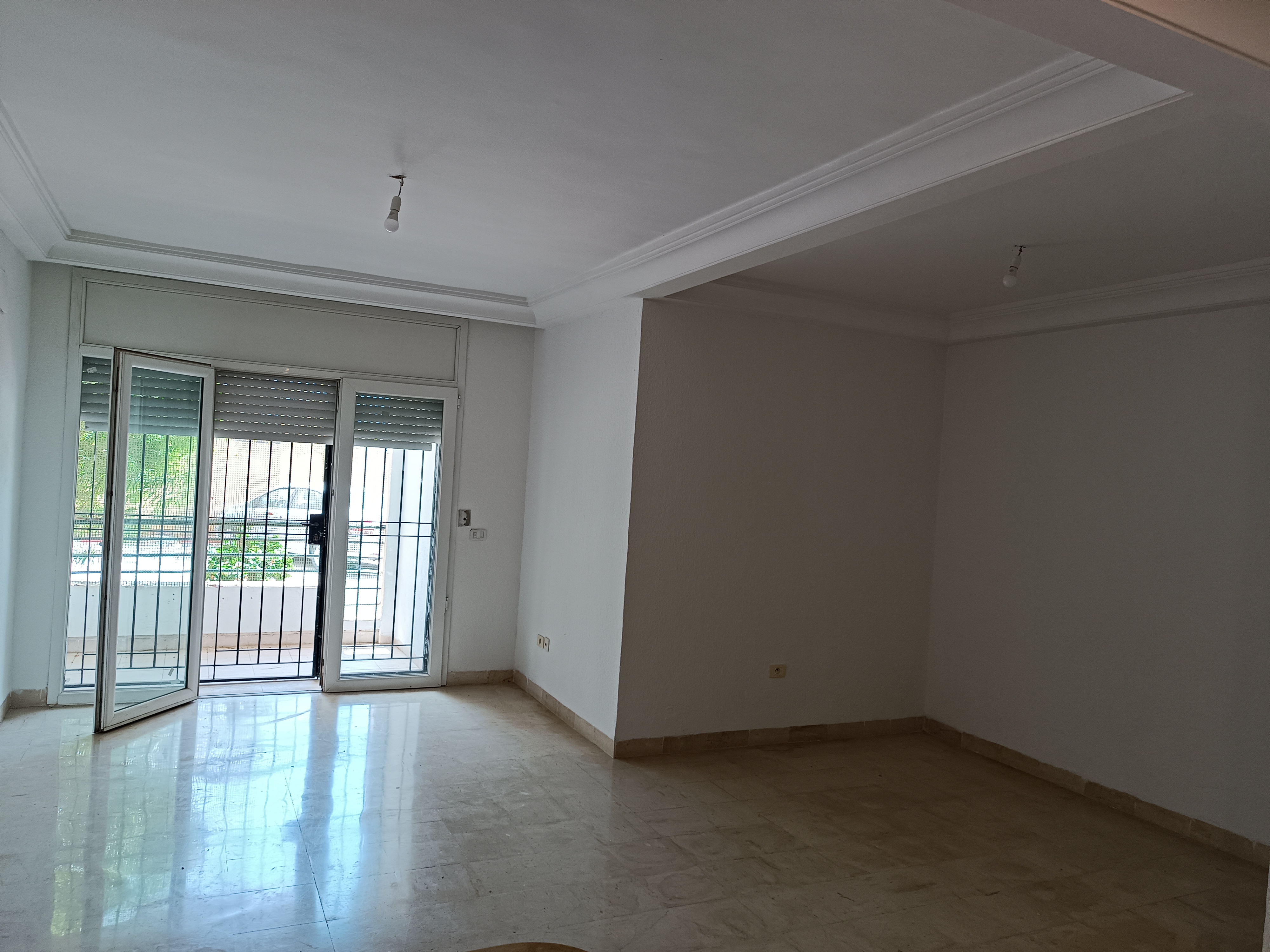 La Soukra&nbsp;La Soukra&nbsp;Vente&nbsp;Appart. 5 pi�ces+&nbsp;Apprt s 3 soukra