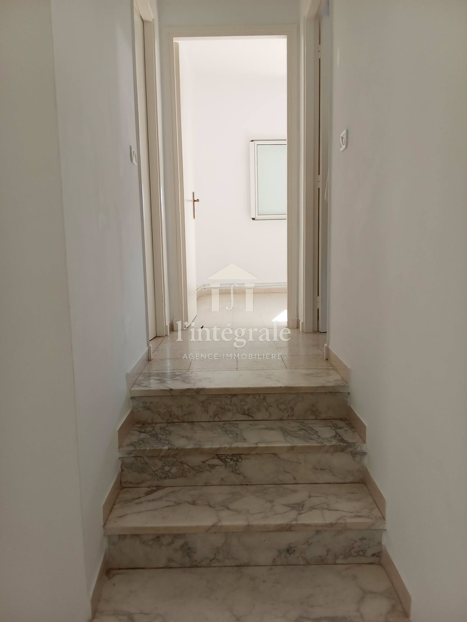 El Menzah&nbsp;El Manar 1&nbsp;Location&nbsp;Appart. 3 pi�ces&nbsp;S2 retap� � neuf