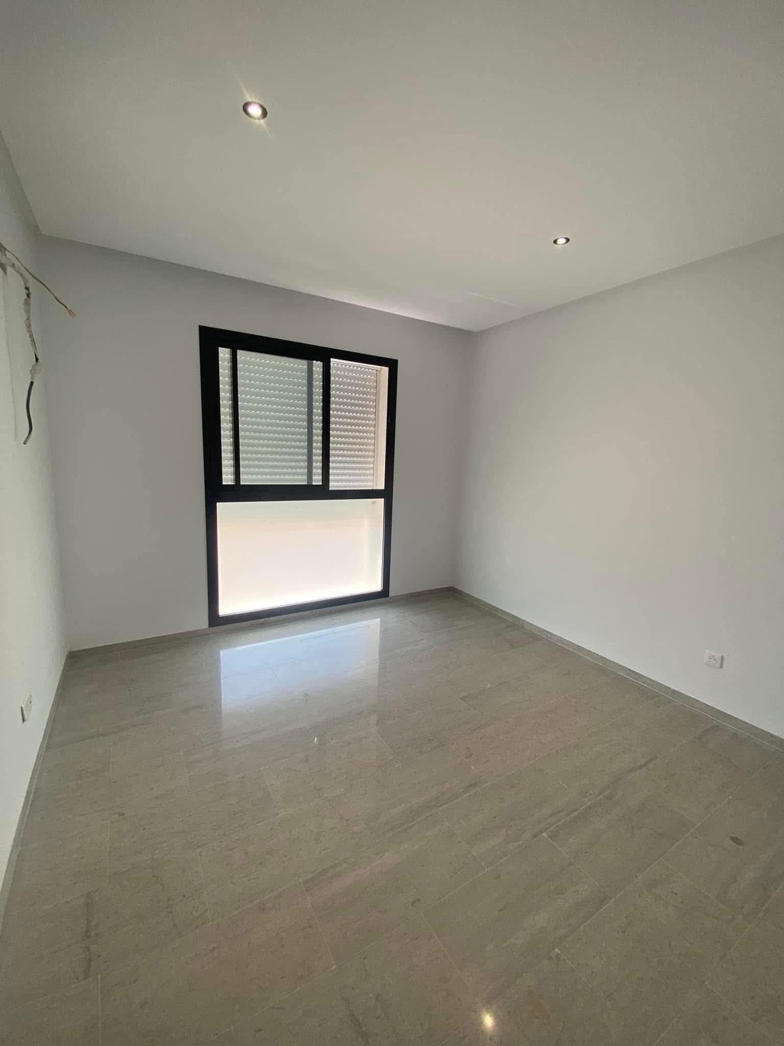 Ariana Ville&nbsp;Riadh Landlous&nbsp;Bureaux & Commerces&nbsp;Bureau&nbsp;Bureau h1 1350 d riadh andalous