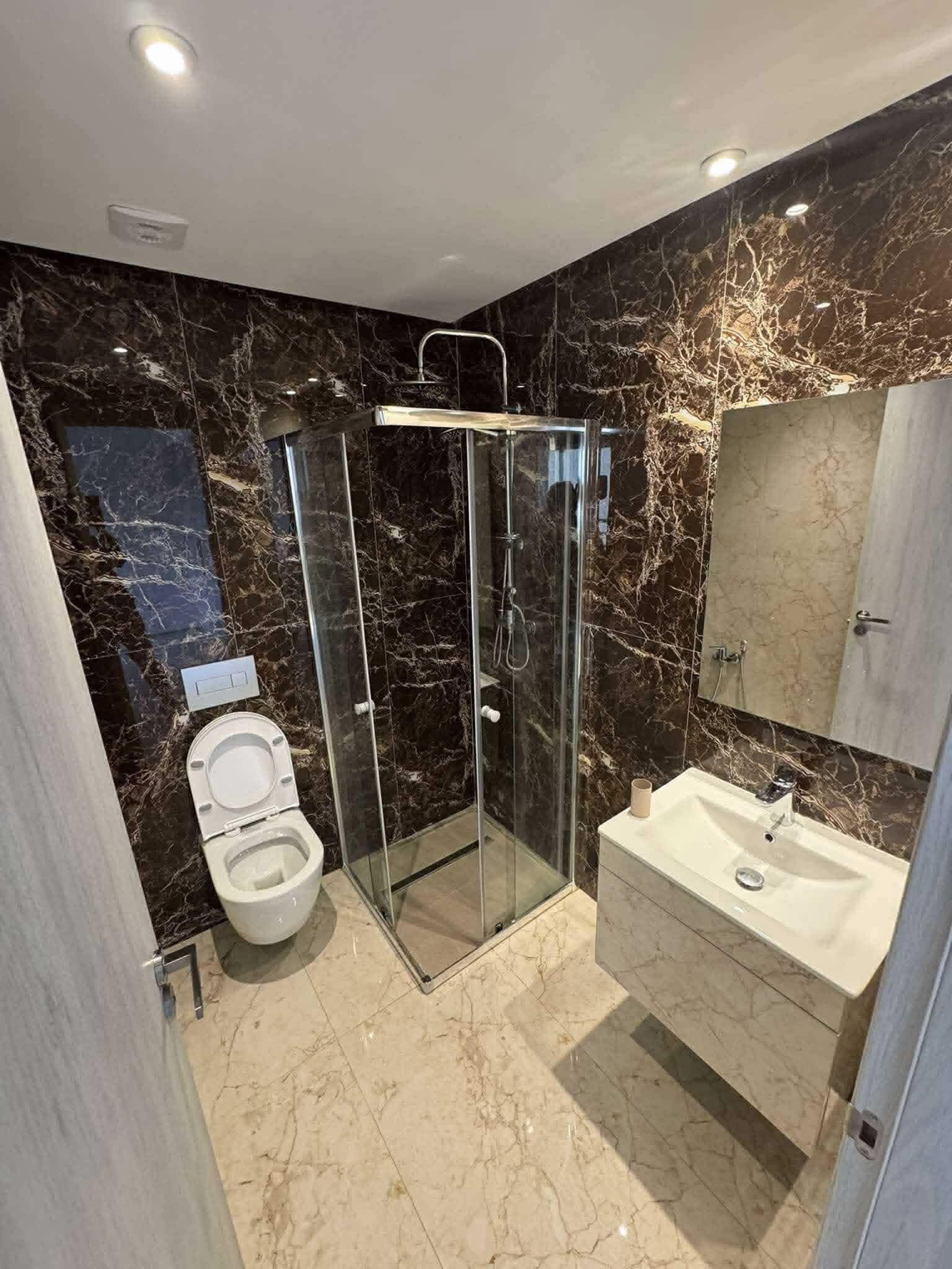 Ariana Ville&nbsp;Cite Ennasr 2&nbsp;Location&nbsp;Appart. 4 pi�ces&nbsp;S3 1900 d ennasr 2