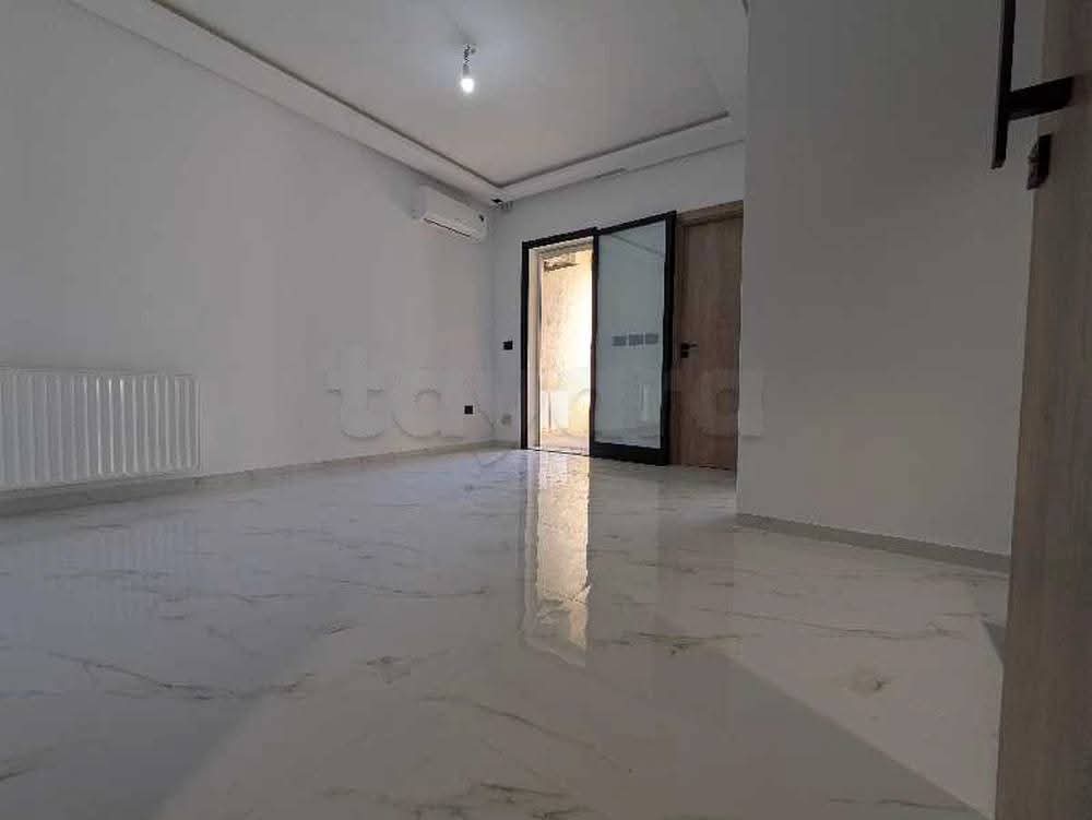 Ain Zaghouan&nbsp;Ain Zaghouan&nbsp;Location&nbsp;Appart. 2 pi�ces&nbsp;S1 1150 d neuf wahat ain zaghouan