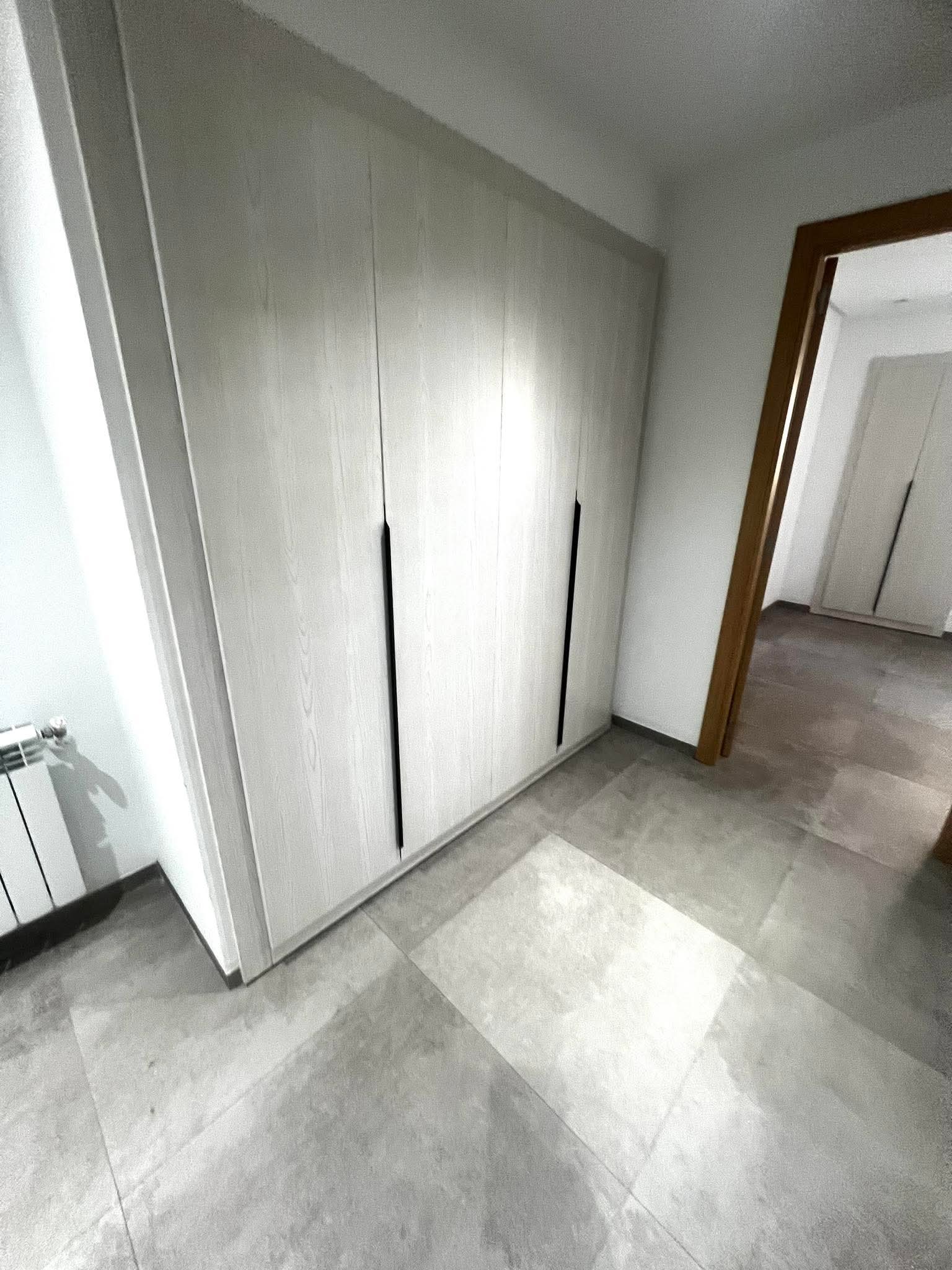 Ariana Ville&nbsp;Cite Ennasr 2&nbsp;Location&nbsp;Appart. 2 pi�ces&nbsp;S1 1100d ennasr 2 de haut standing