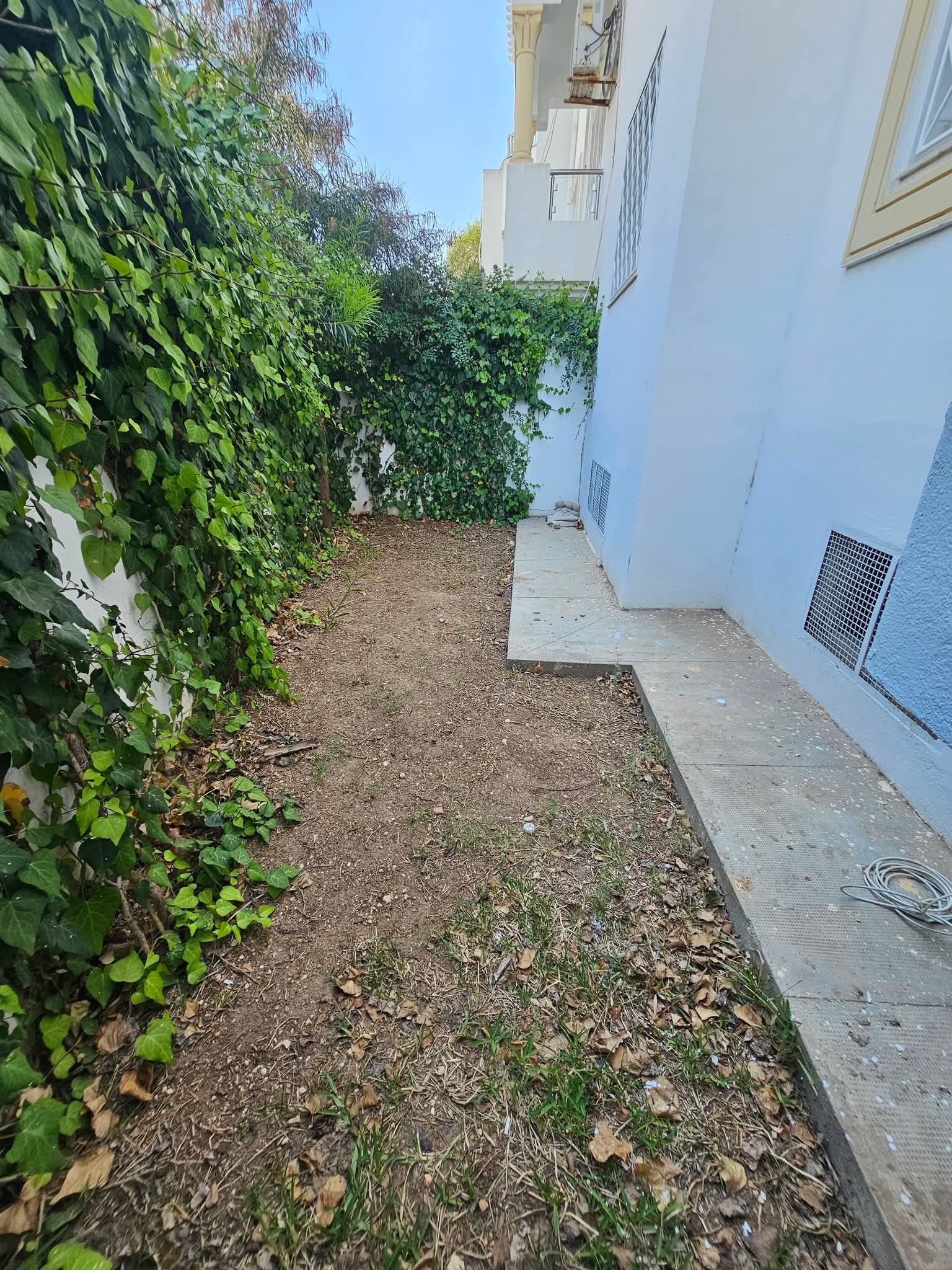 Ariana Ville&nbsp;Cite Ennasr 2&nbsp;Location&nbsp;Appart. 3 pi�ces&nbsp;S2 avec jardin 1400d ennasr 2