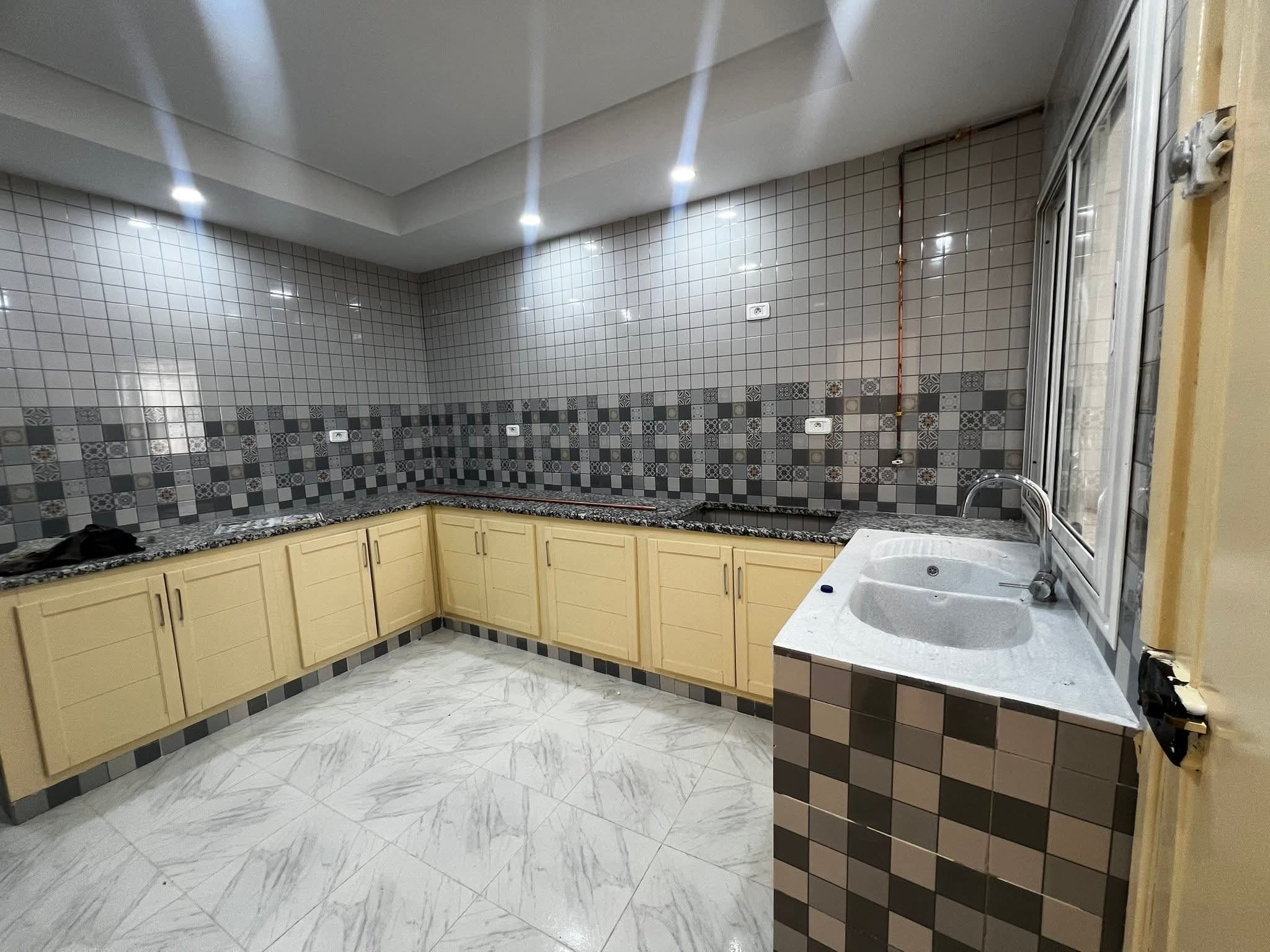 Raoued&nbsp;Cite El Ghazala 1&nbsp;Location&nbsp;Maisons&nbsp;Villa 1600d ghazela